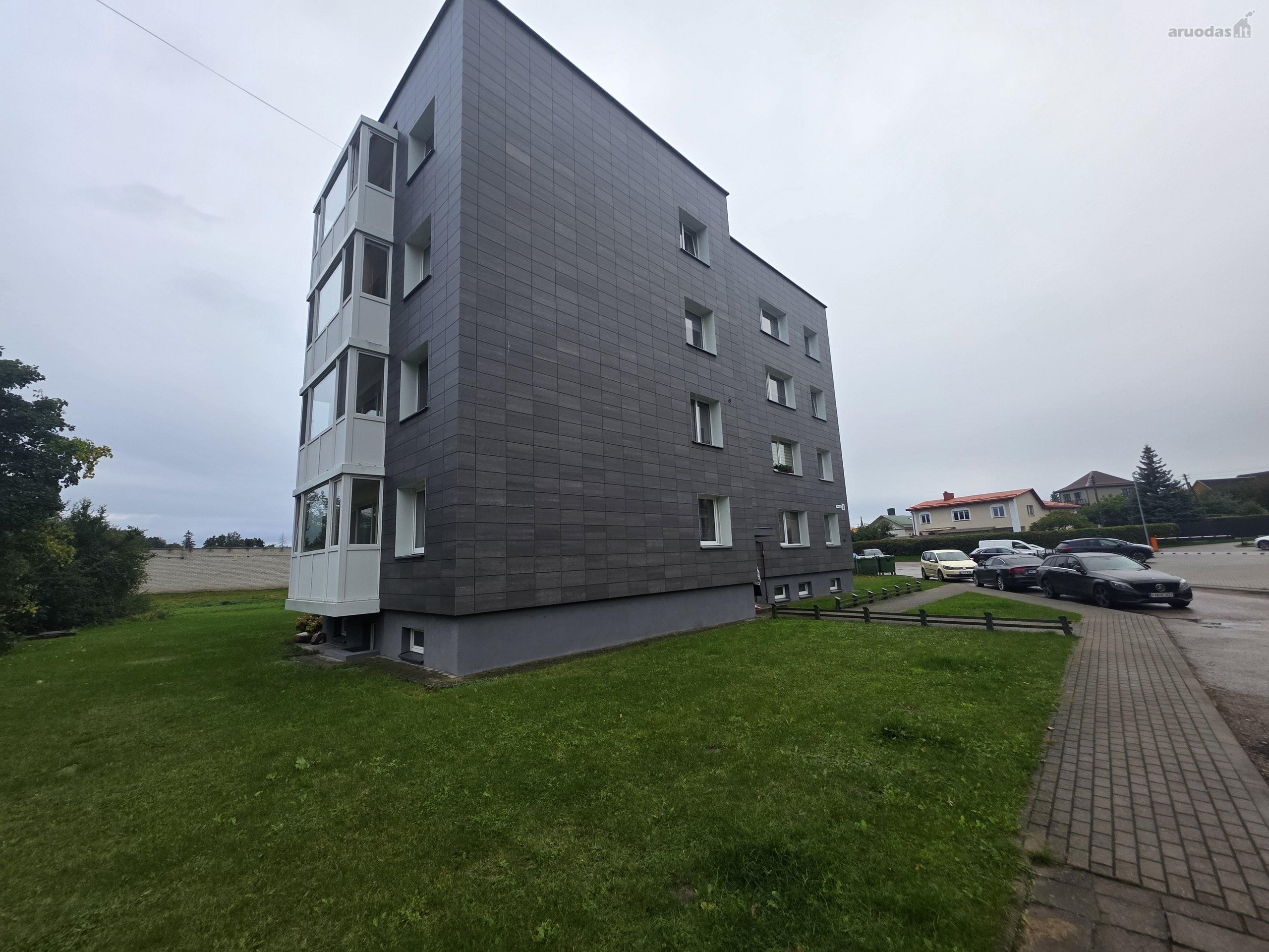 Išnuomojamas ilgalaikei nuomai 2 kamb (53kv.m