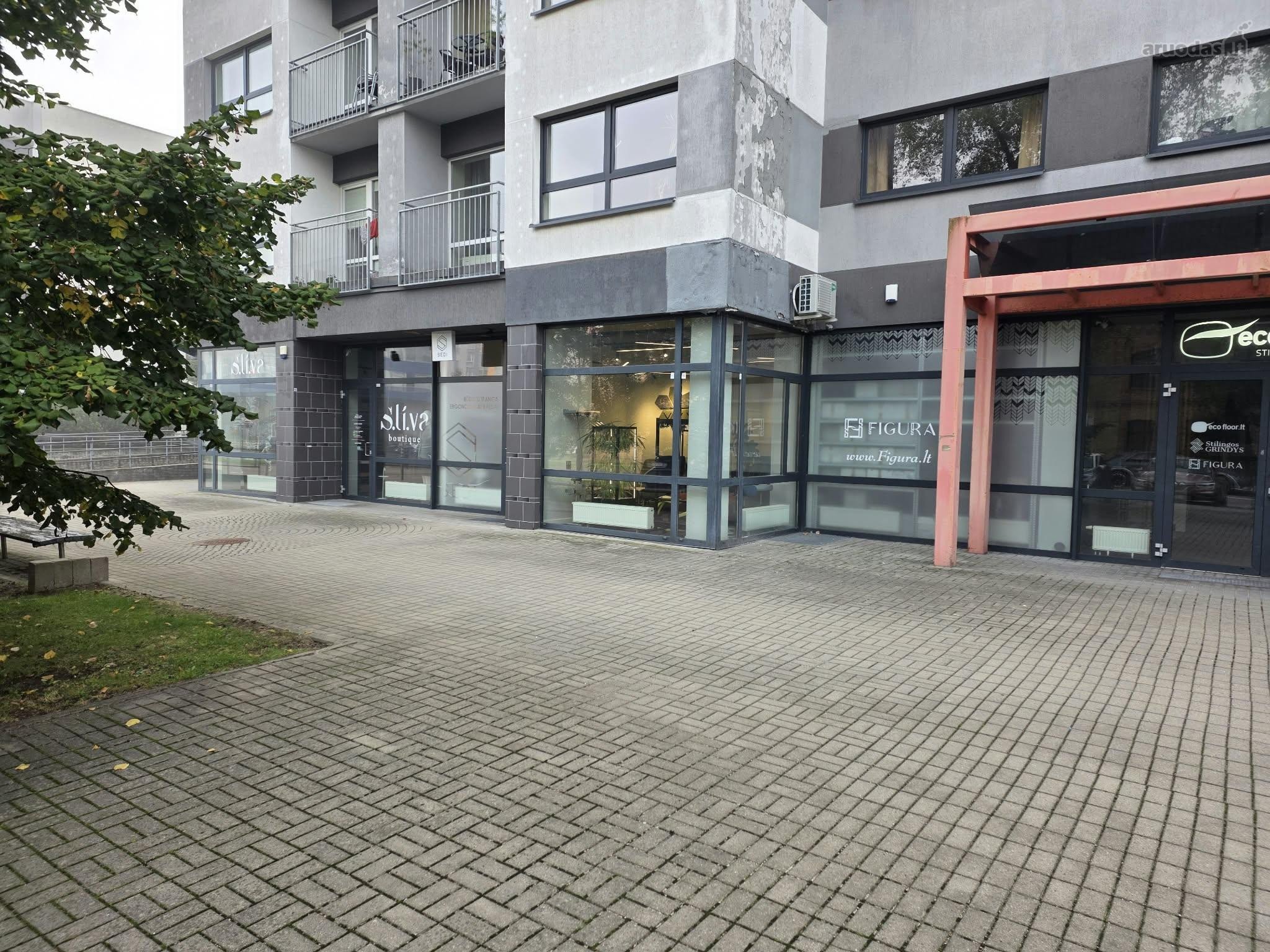 Išnuomojamos biuro/prekybinės patalpos