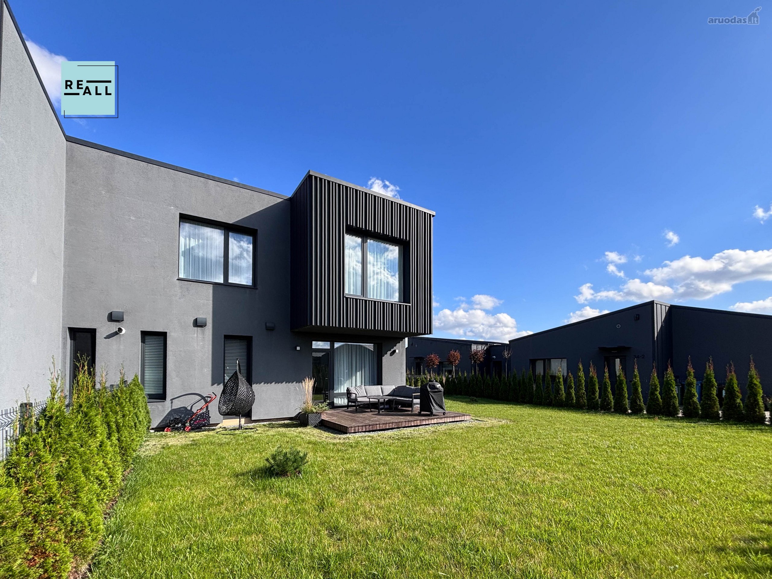Parduodamas Naujos Statybos 94 M² Namas Vijukuose
