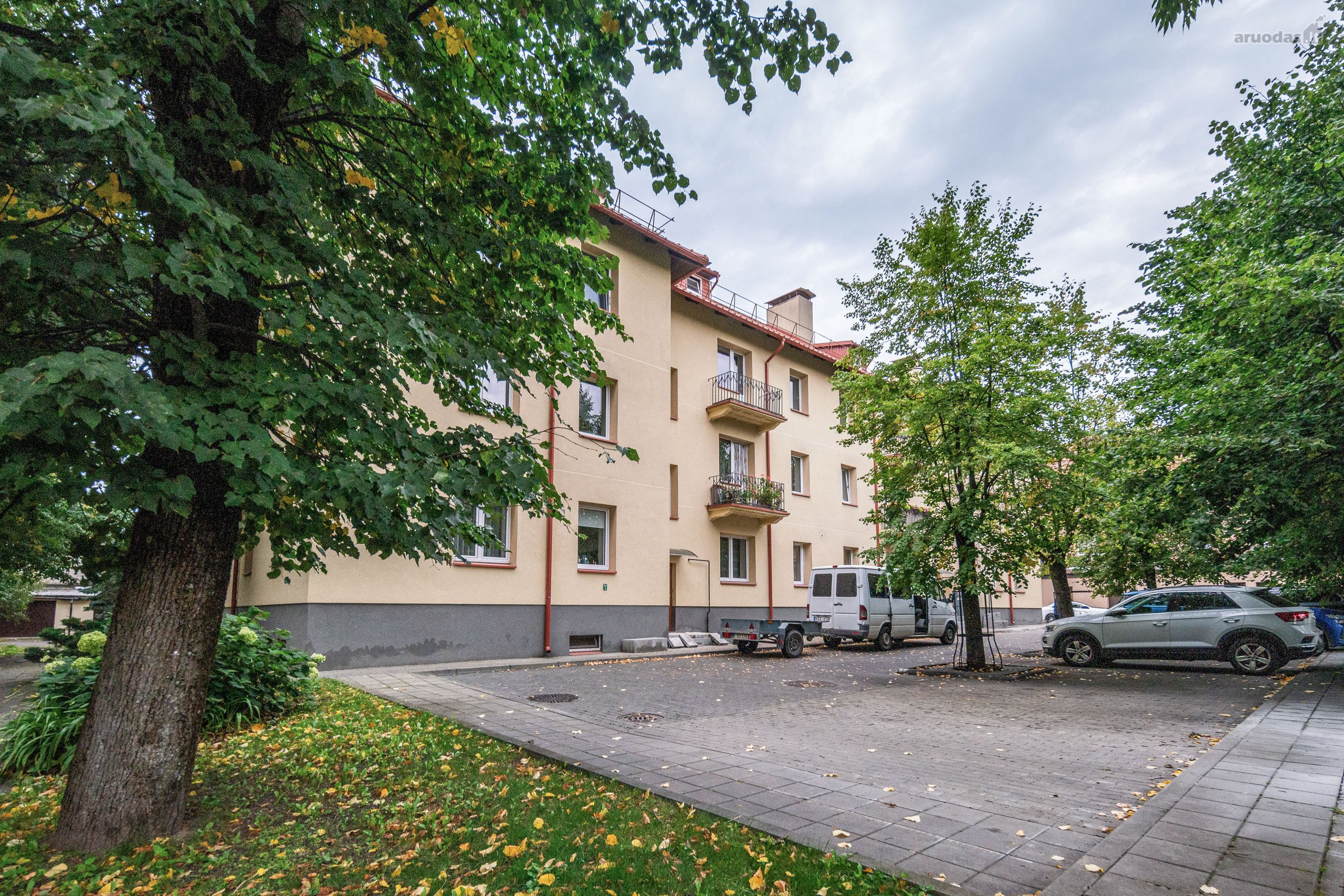 Parduodamas dviejų kambarių butas miesto