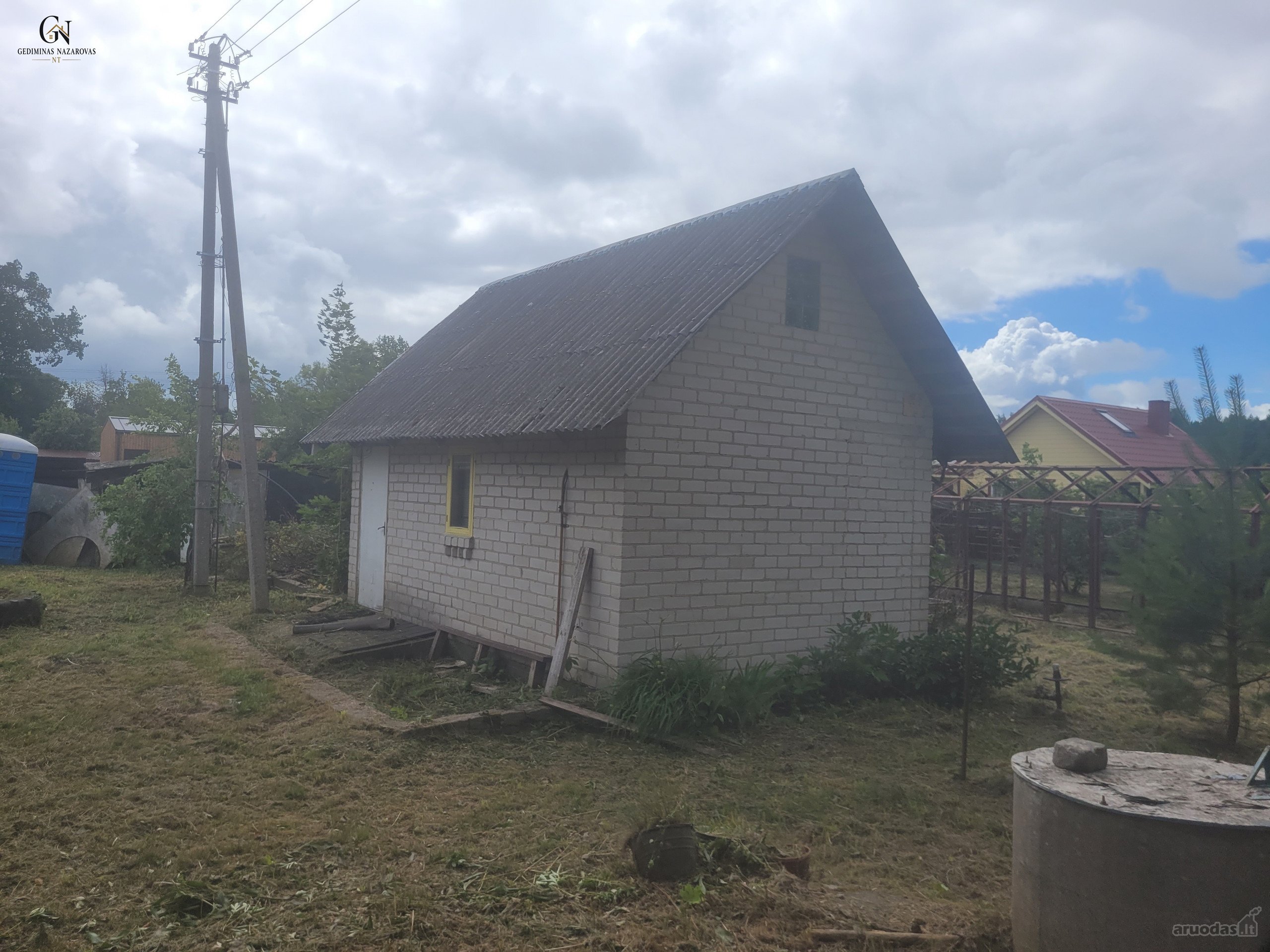 Dercekliuose parduodamas 7,35 arų kampinis