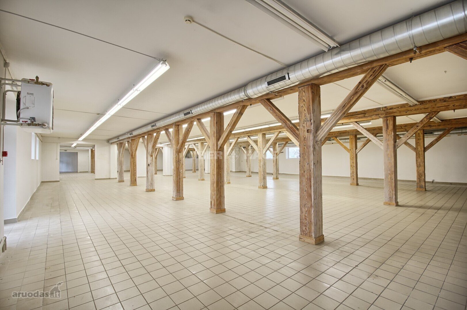 Nuomojamos komercinės patalpos centrinėje