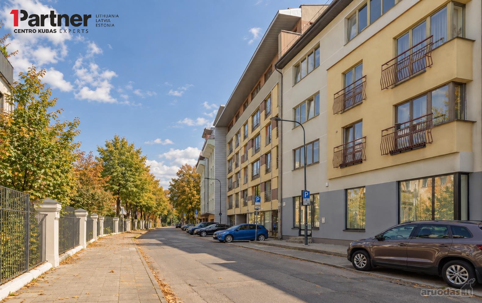 Parduodamas 3 kambarių butas su išskirtiniu