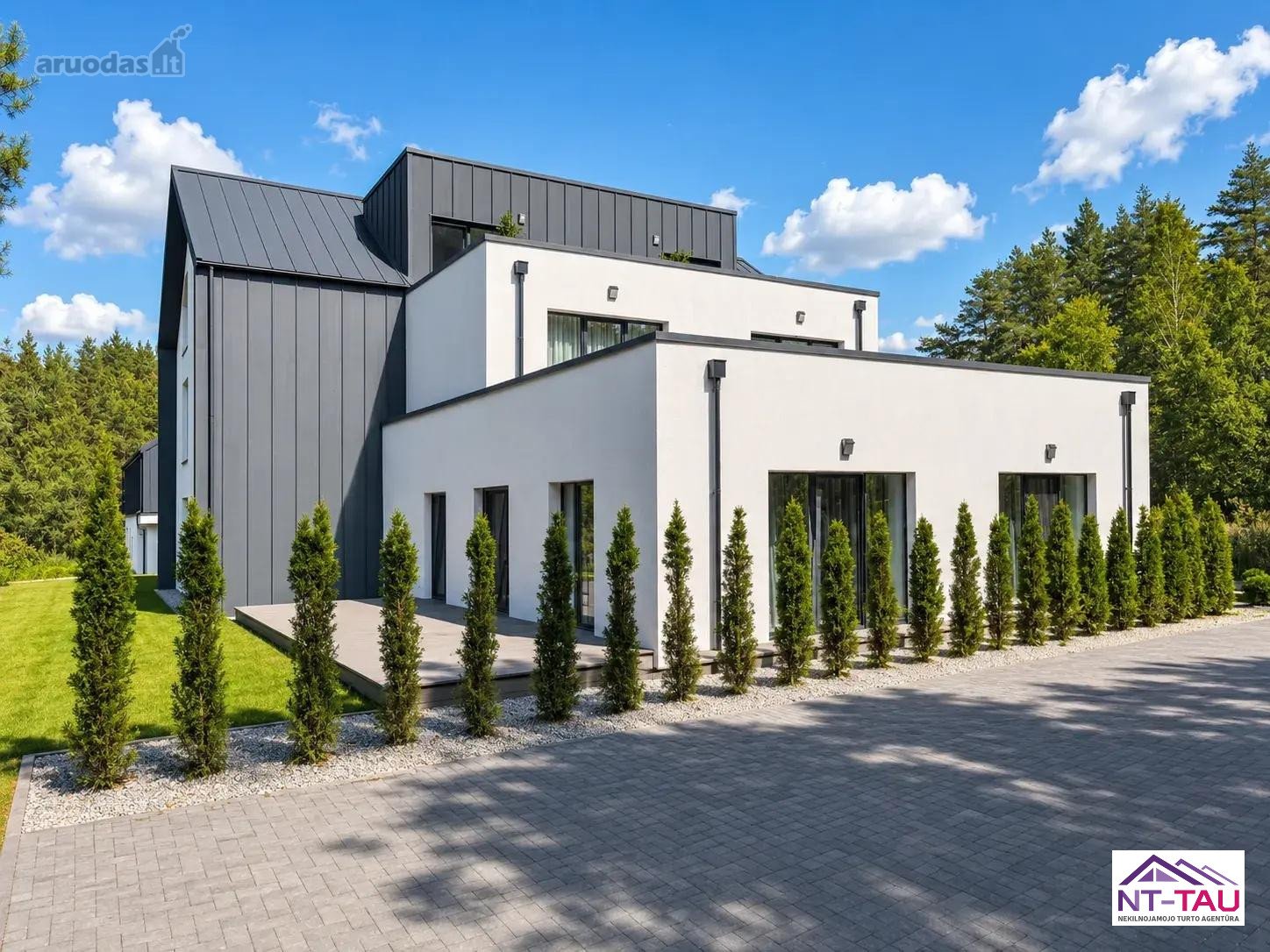 Išnuomojami Erdvūs 3 Kambarių Apartamentai Su