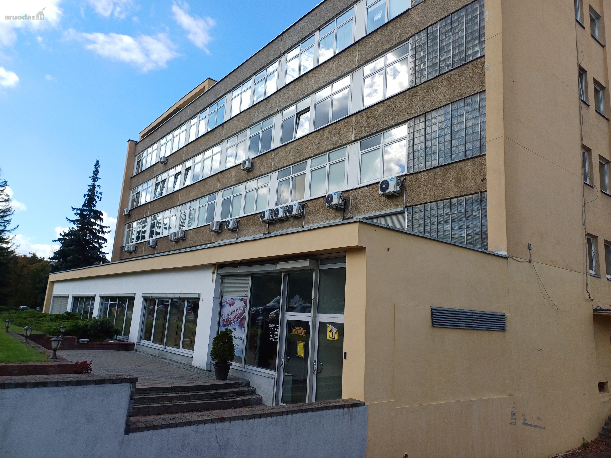 Nuomojamas administracinės paskirties