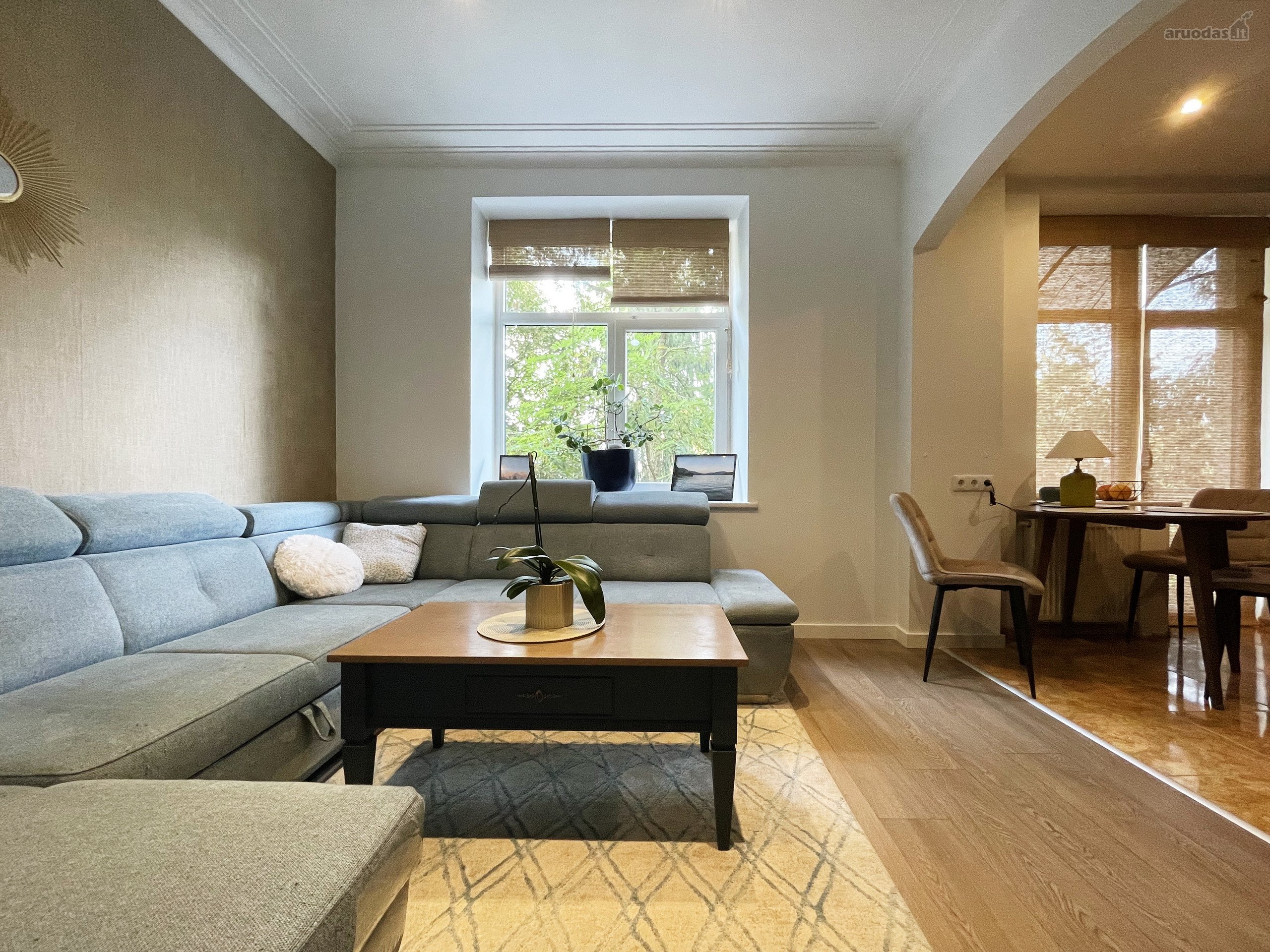 Išnuomojamas šviesus ir jaukus 2 kambarių