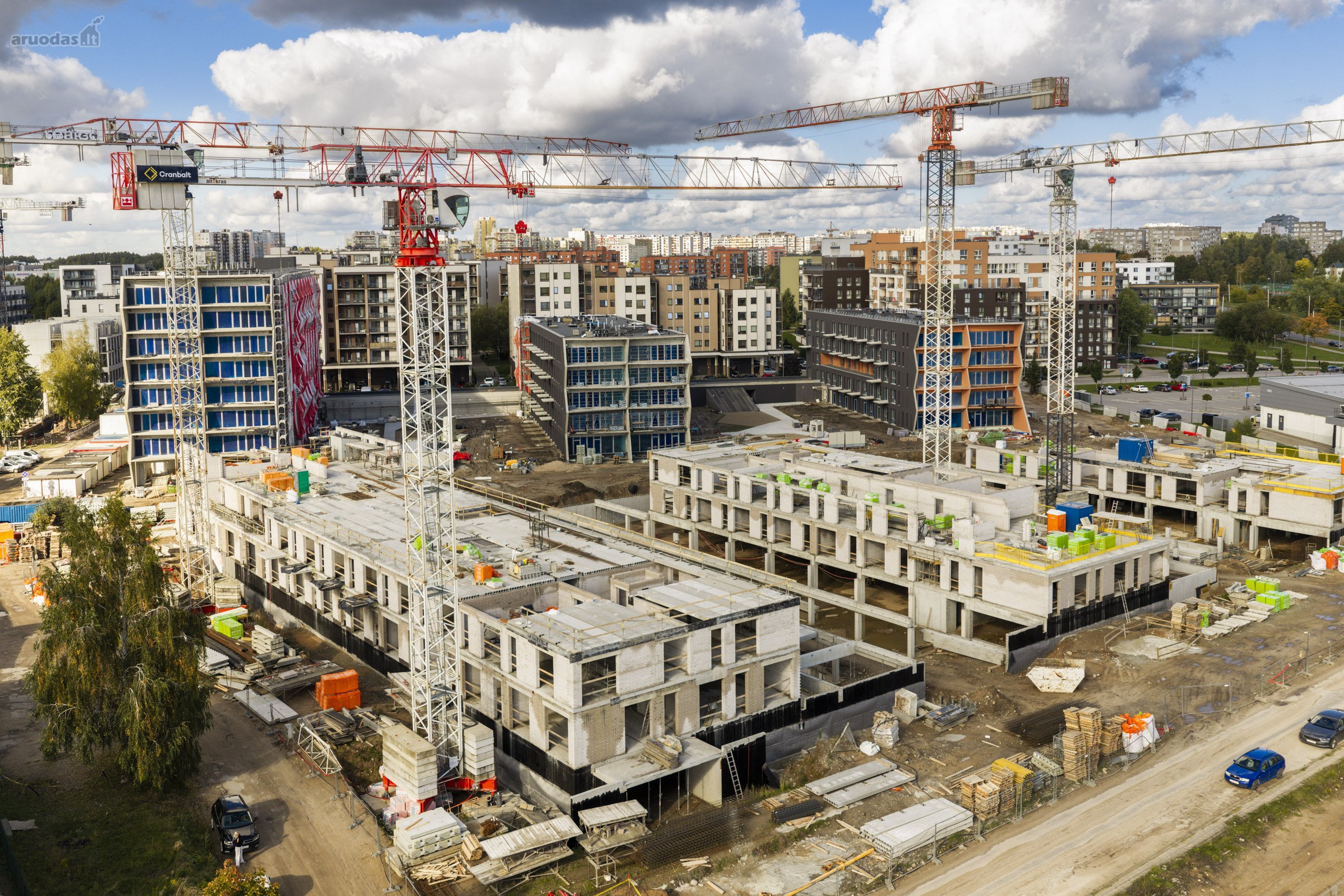 Just-in – ir tu esi namie. Čia prasideda tavo