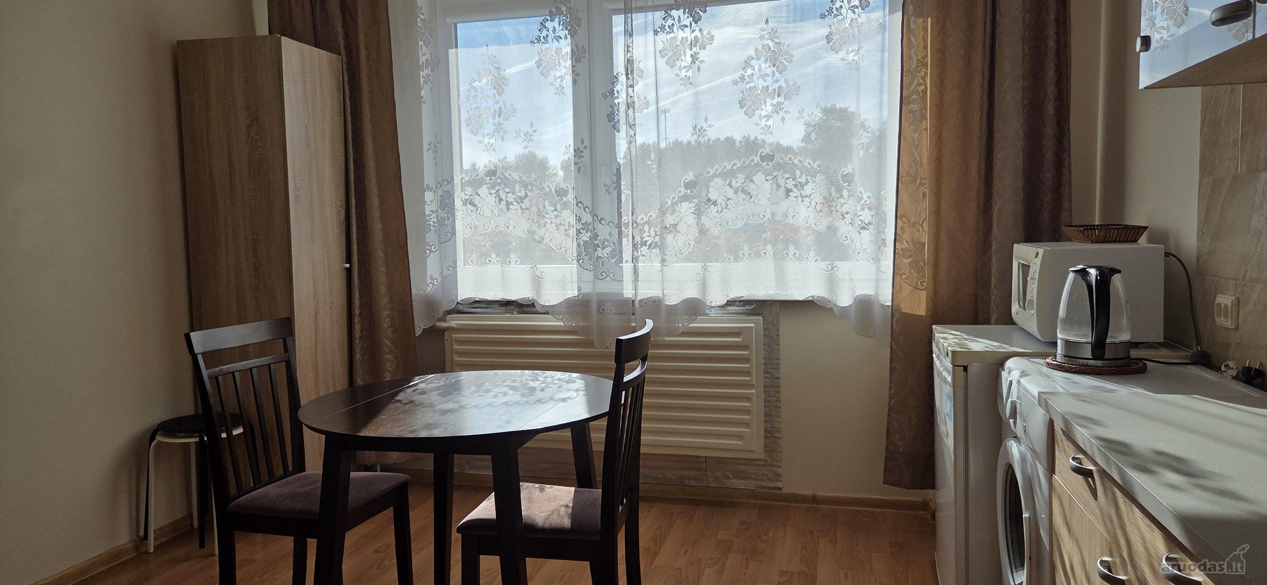 Parduodamas tvarkingas 2 kambarių, 33,99 m²