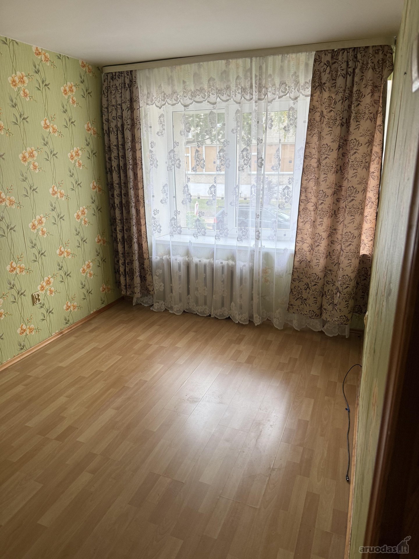 Parduodamas 44,80 m² ploto 2 kambarių butas