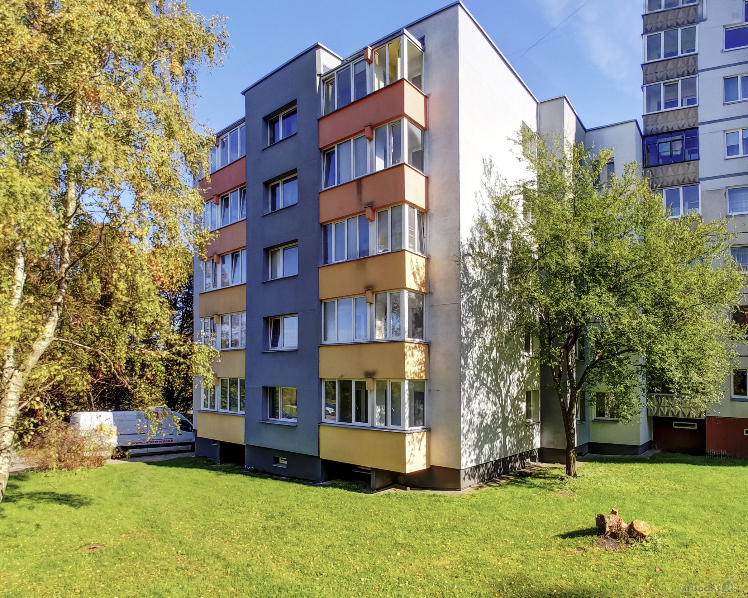 2 Kambarių Butas Renovuotame Name, Čiobiškio
