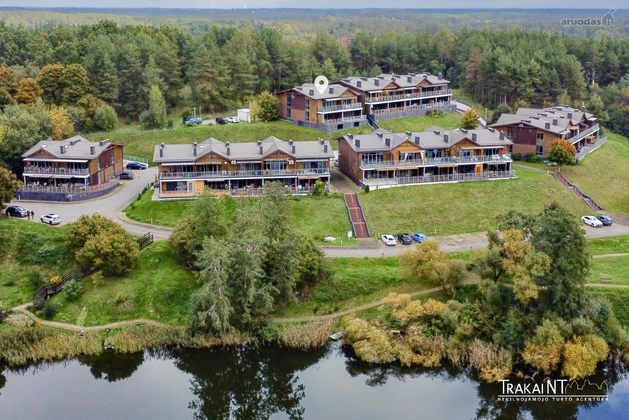 Parduodami Erdvūs 3 Kambarių, 93,02 m² Ploto