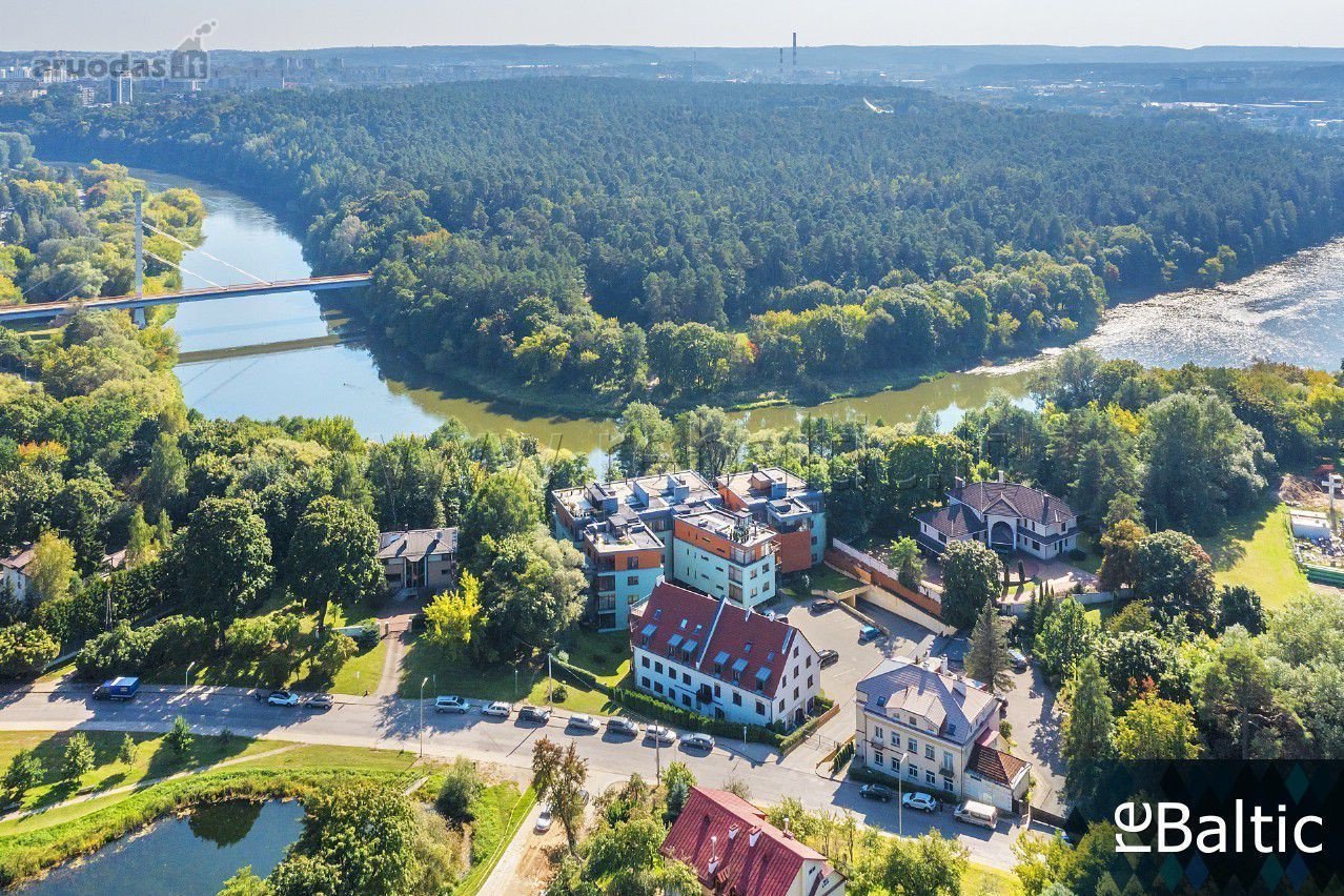 Prestižiniai trijų kambarių apartamentai