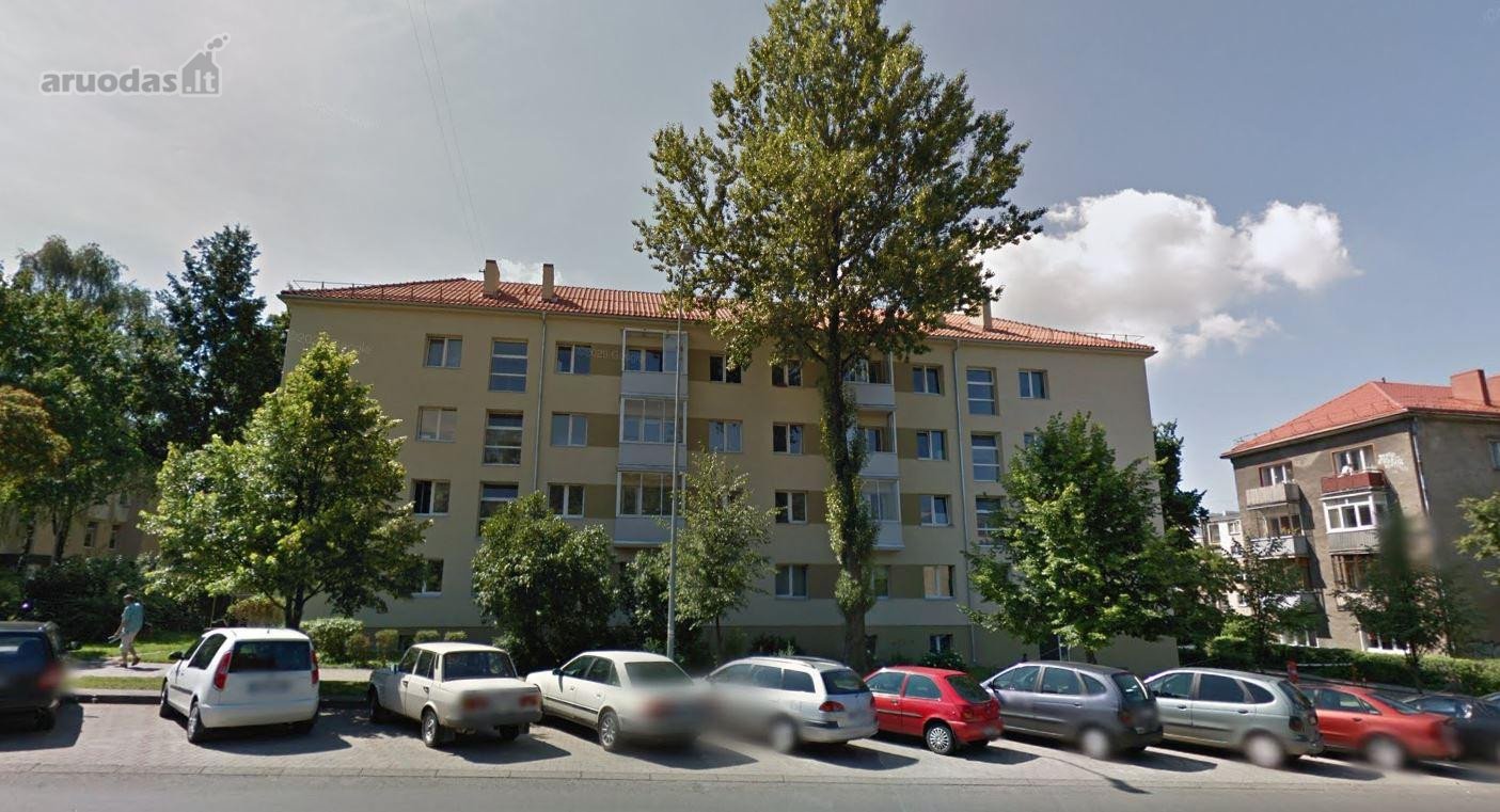 Nuo spalio 25d. išnuomojamas šviesus, šiltas
