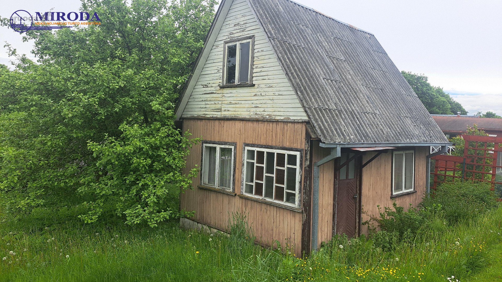 Birštonas, komunikacijos šalia sklypo,