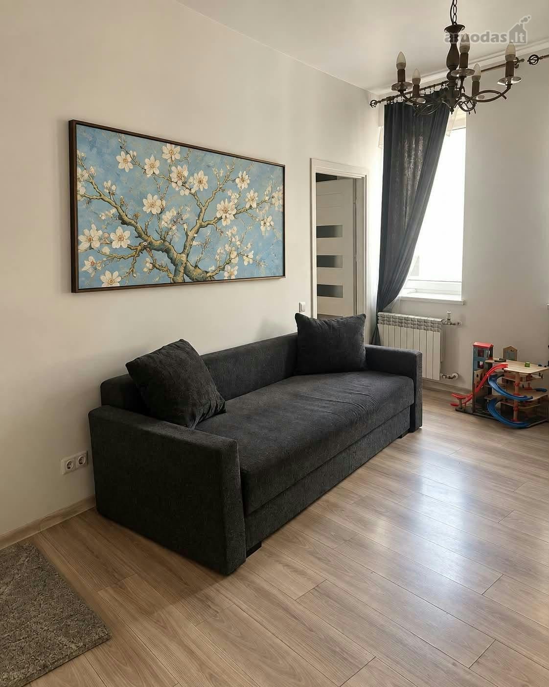 Išnuomojamas 2 kambarių butas su atskira