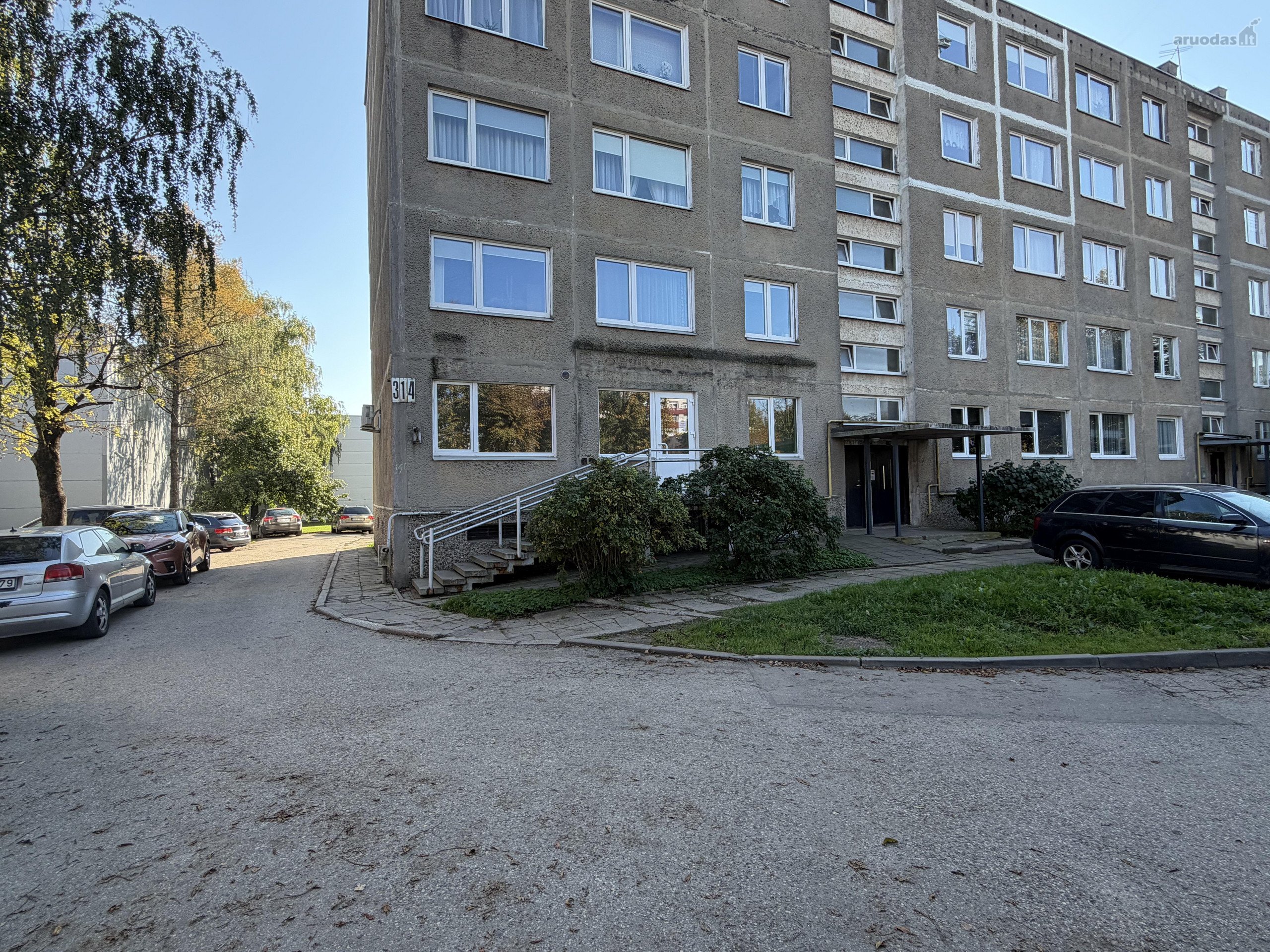 Nuomojamos 63 m² komercinės patalpos