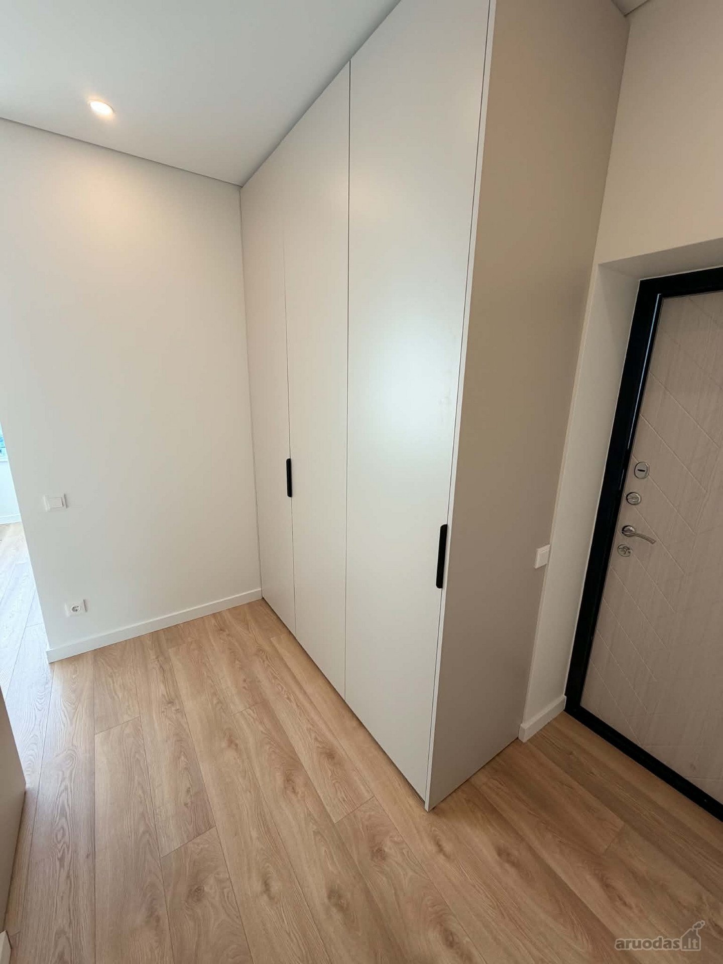 Visiškai naujas, dar negyventas butas  23 m²