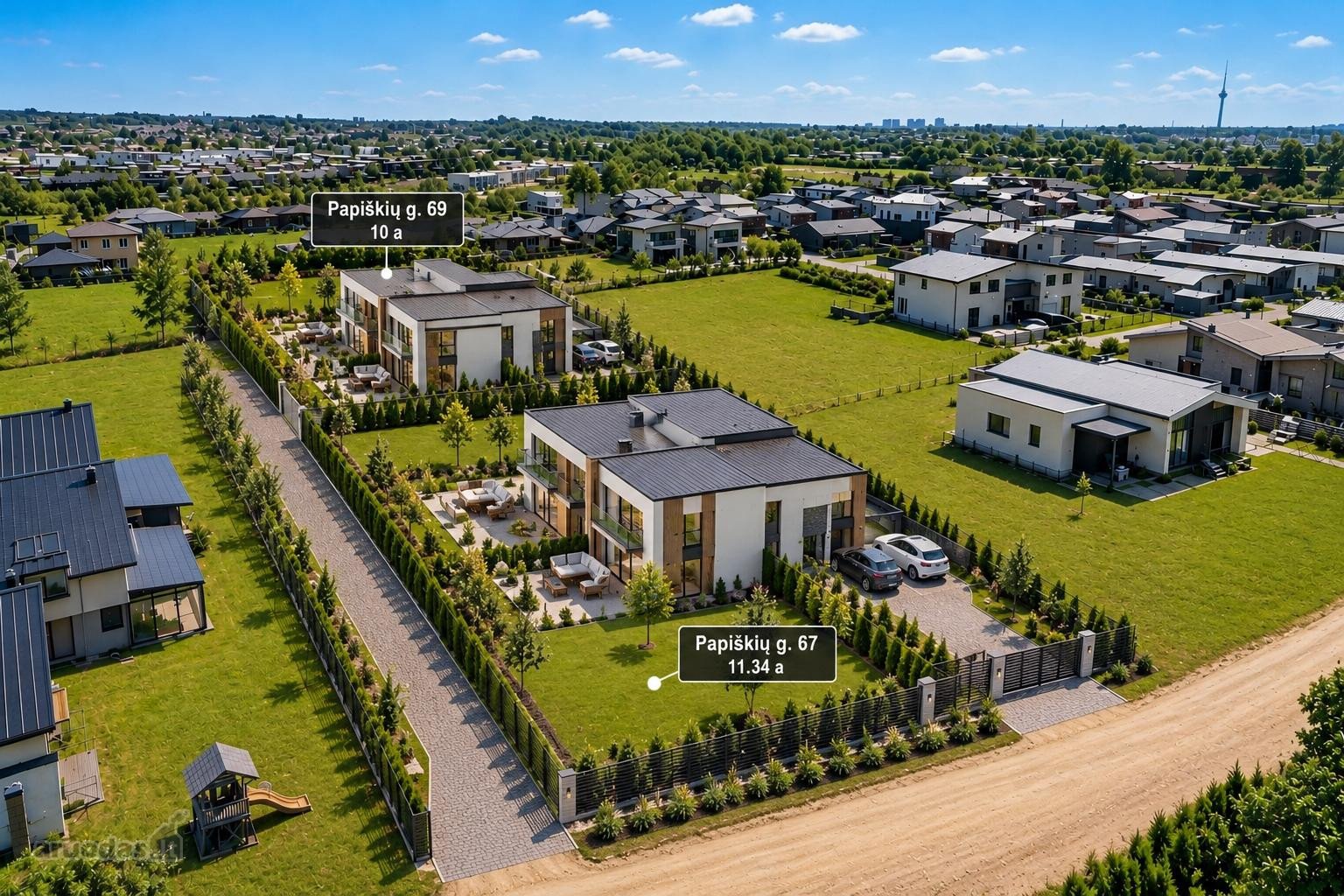 Parduodami Du Kaimyniniai Sklypai – Po 70 000 €!