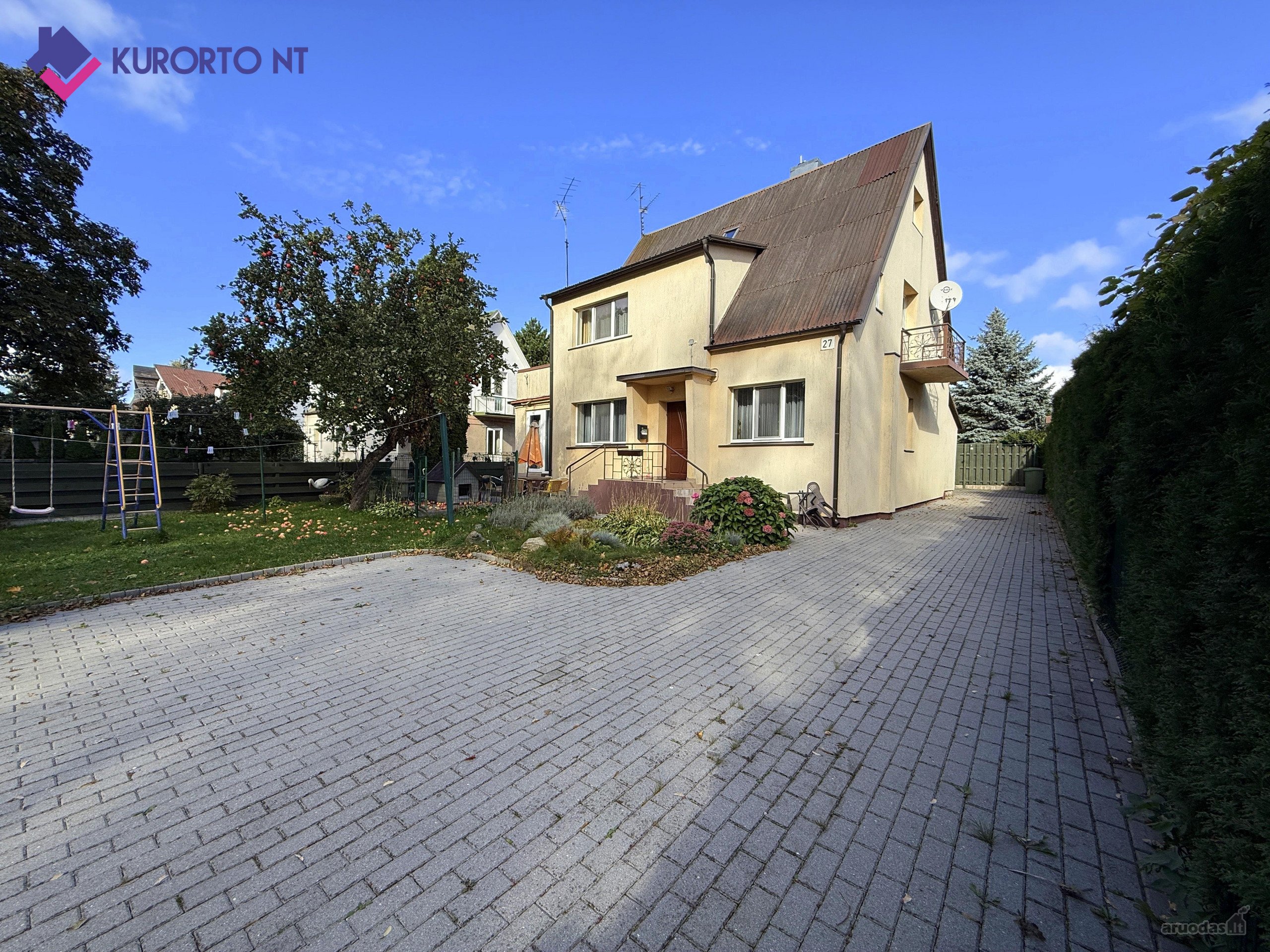 4 kambarių namo dalis Palangos centre,