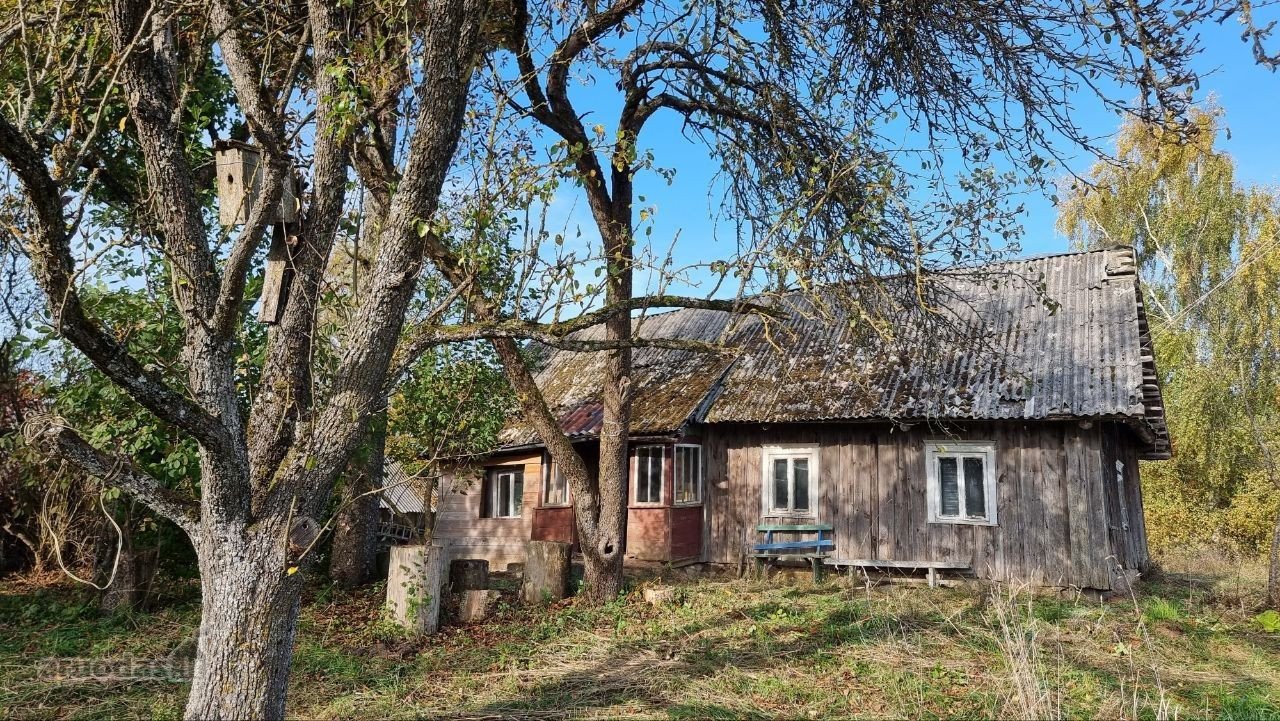 Parduodama sodyba su 1,8 ha sklypu Ukmergės r
