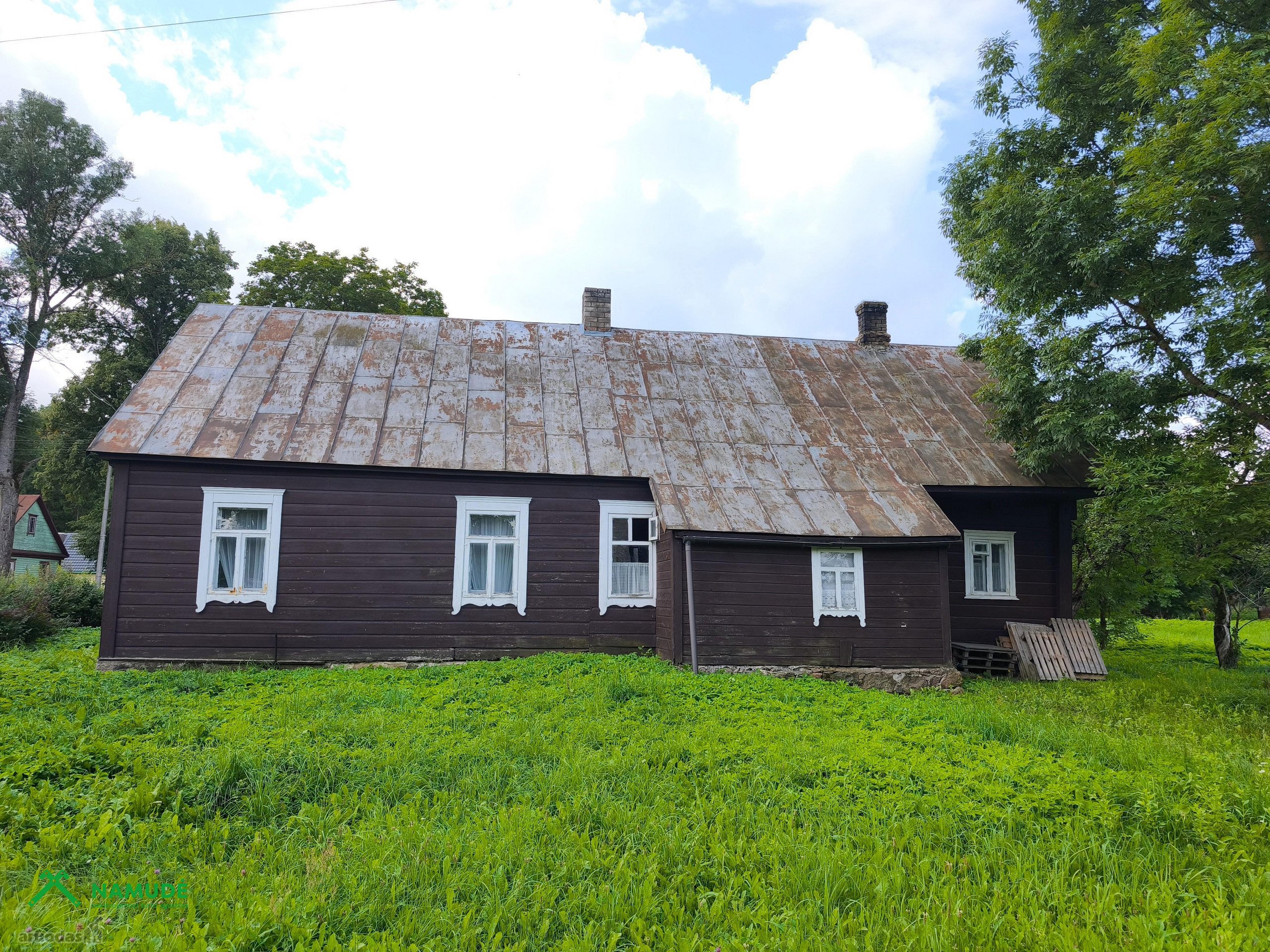 Parduodamas Istorinis Rąstinis Namas Užpalių