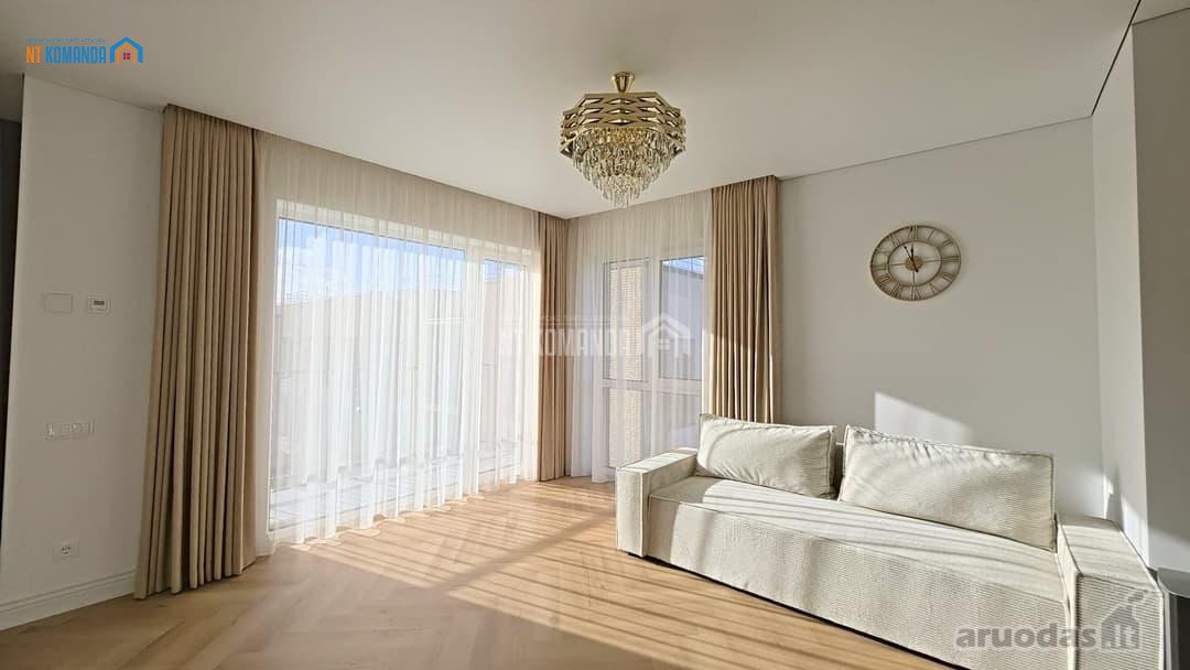 Parduodamas jaukus, šviesus ir itin šiltas 3