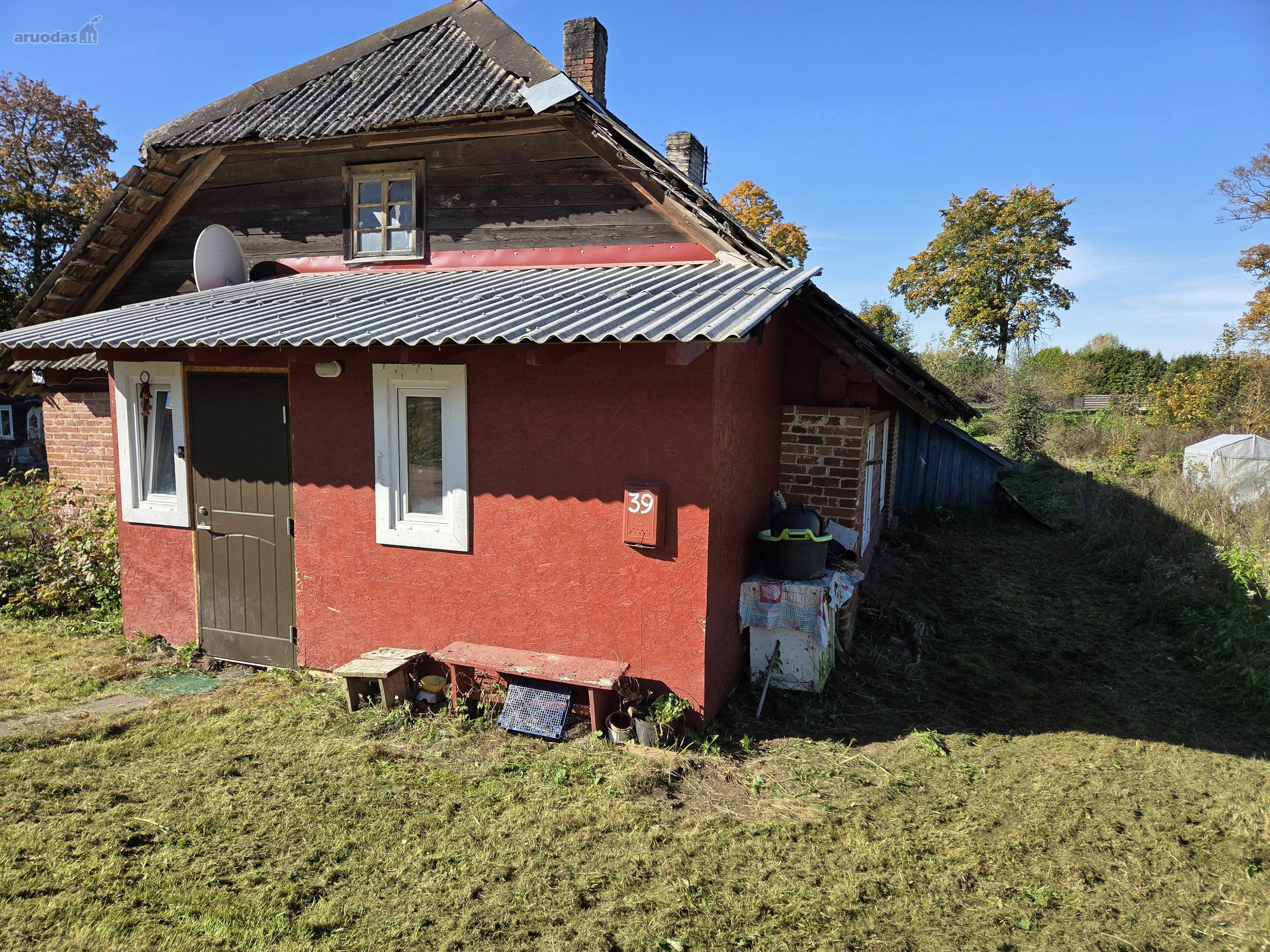Parduodama Seno Namo Dalis