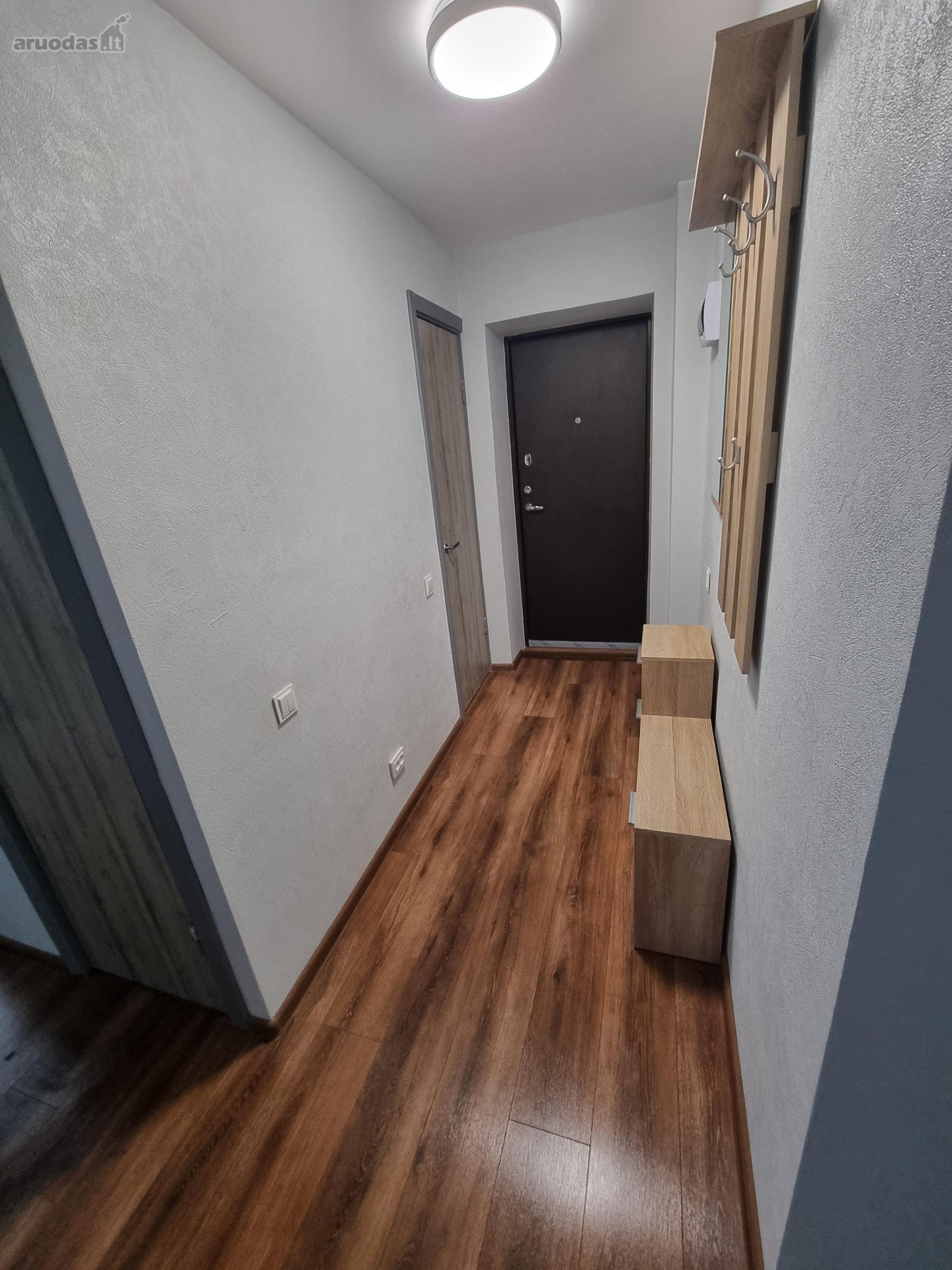 Parduodamas Jaukus, Šiltas Ir Tvarkingas 2