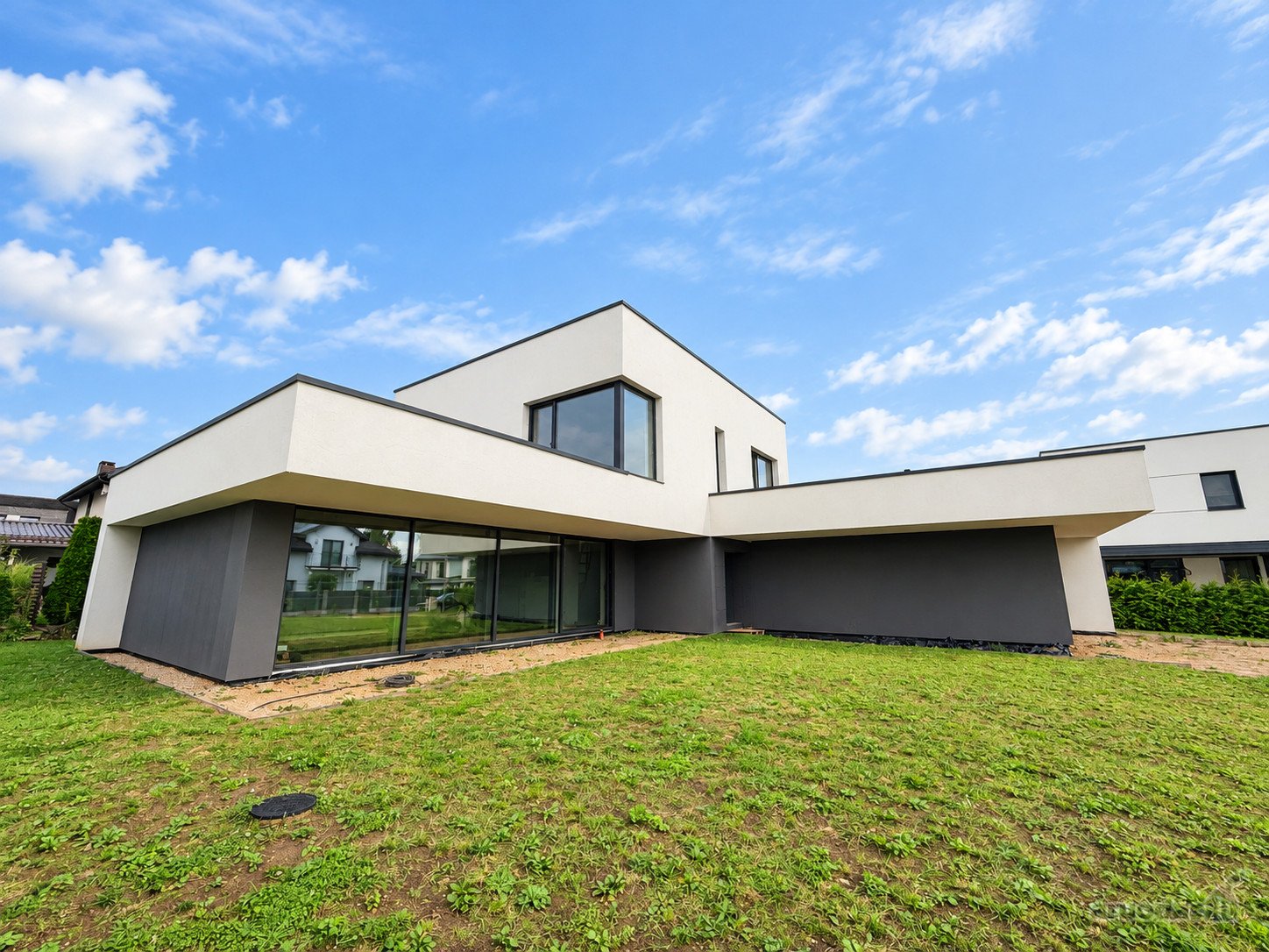 Parduodamas Modernus 207 m² Namas Pilaitėje,