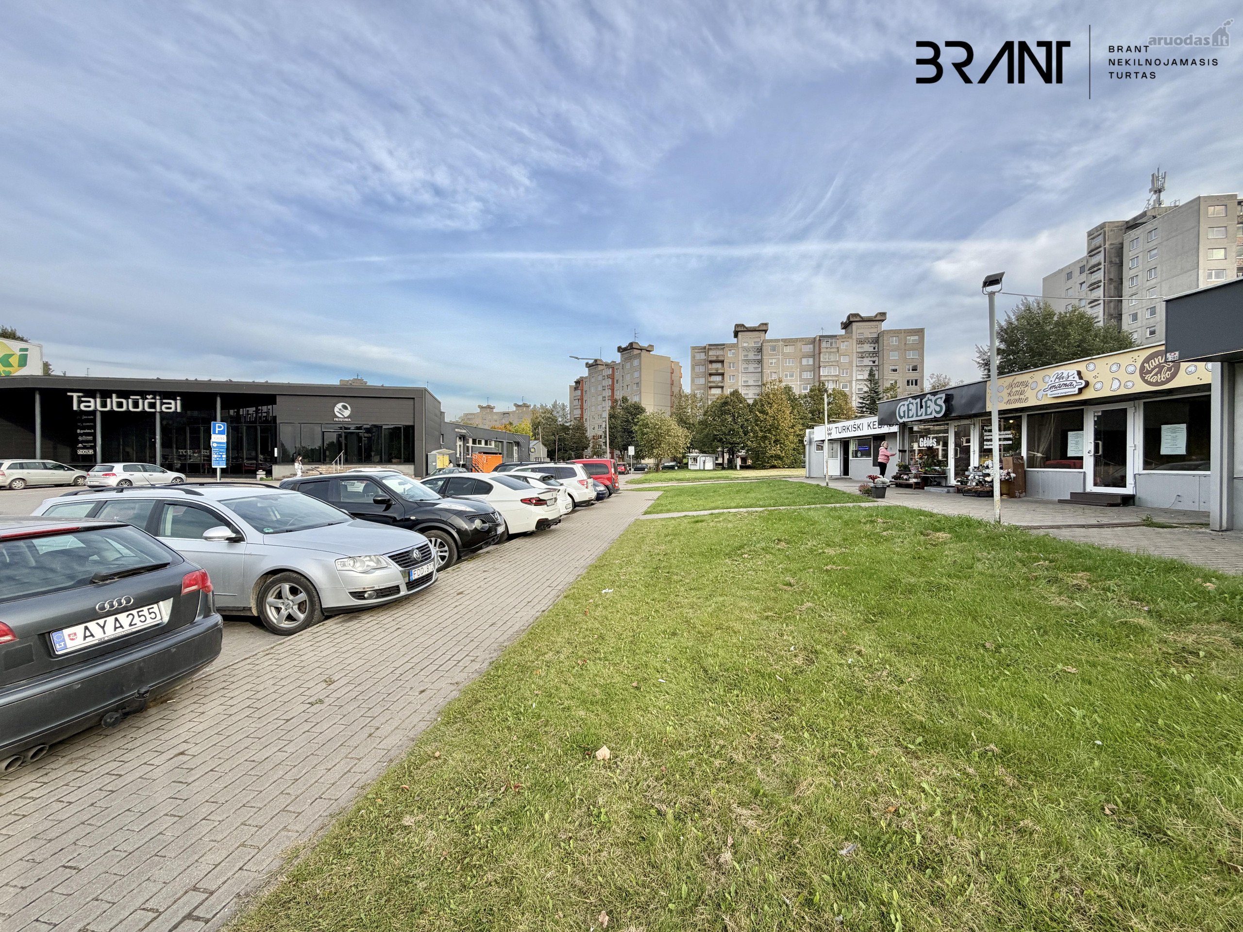 Nuomojamas 20 kv.m komercinis kioskelis –