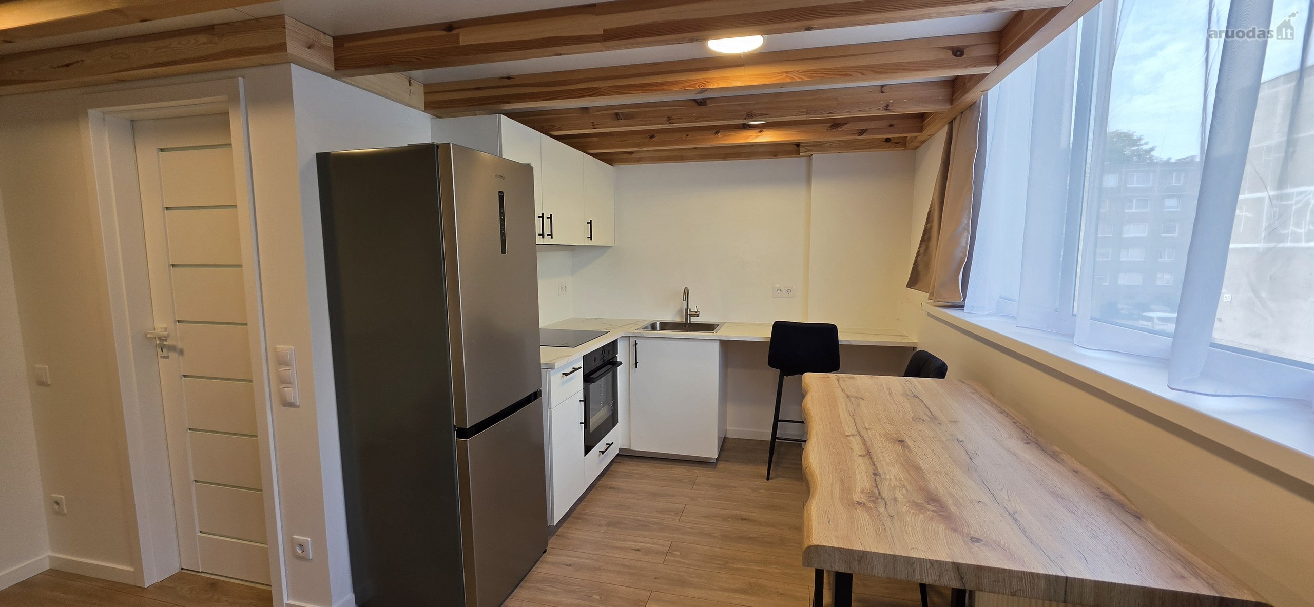 Išnuomojamas modernus loftas, puikioje miesto