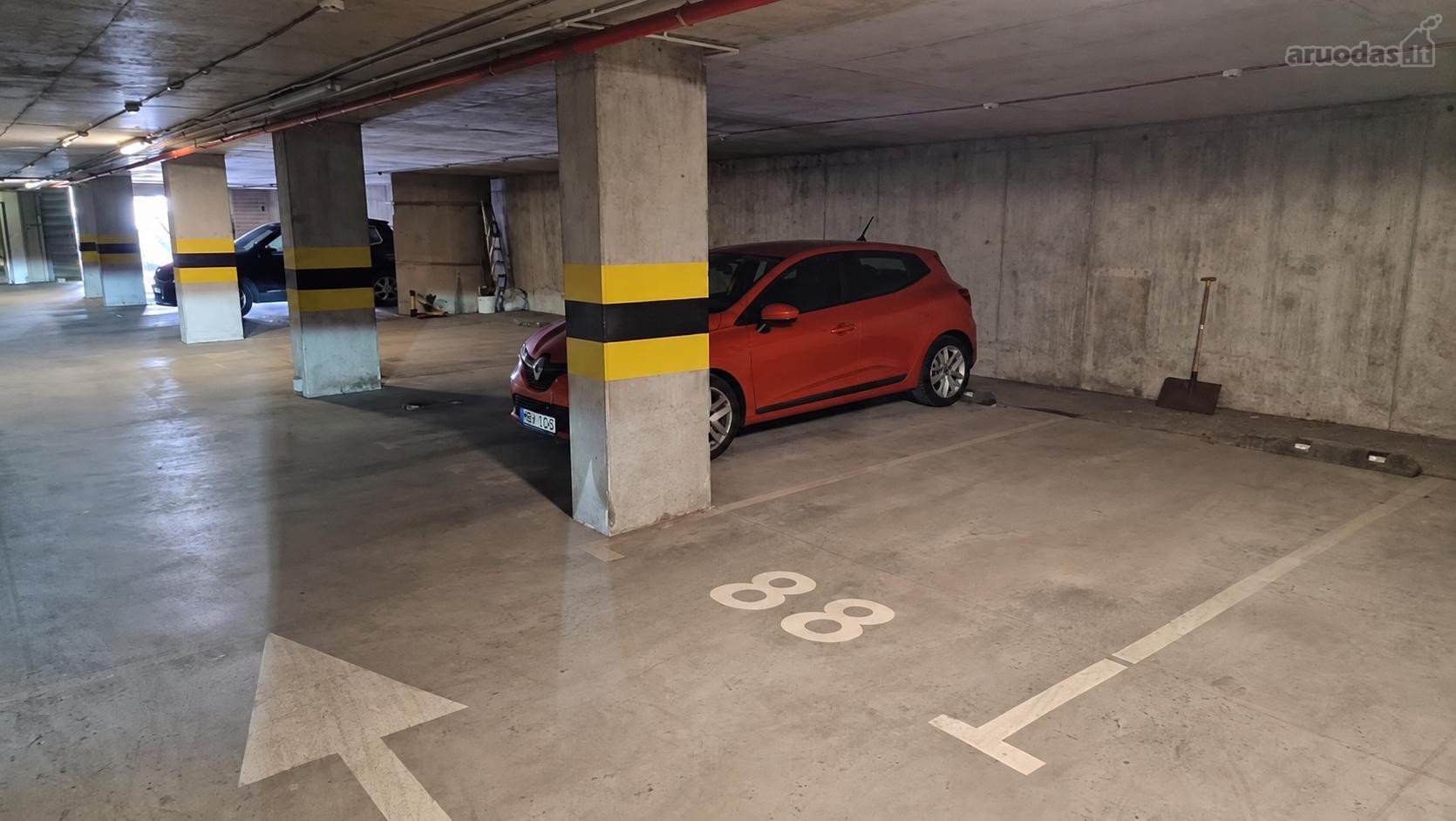 Parduodama Požeminė Parkingo Vieta Santariškėse