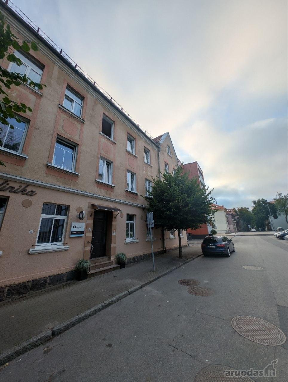 2 Kambarių Butas Klaipėdos Centre  J. Karoso