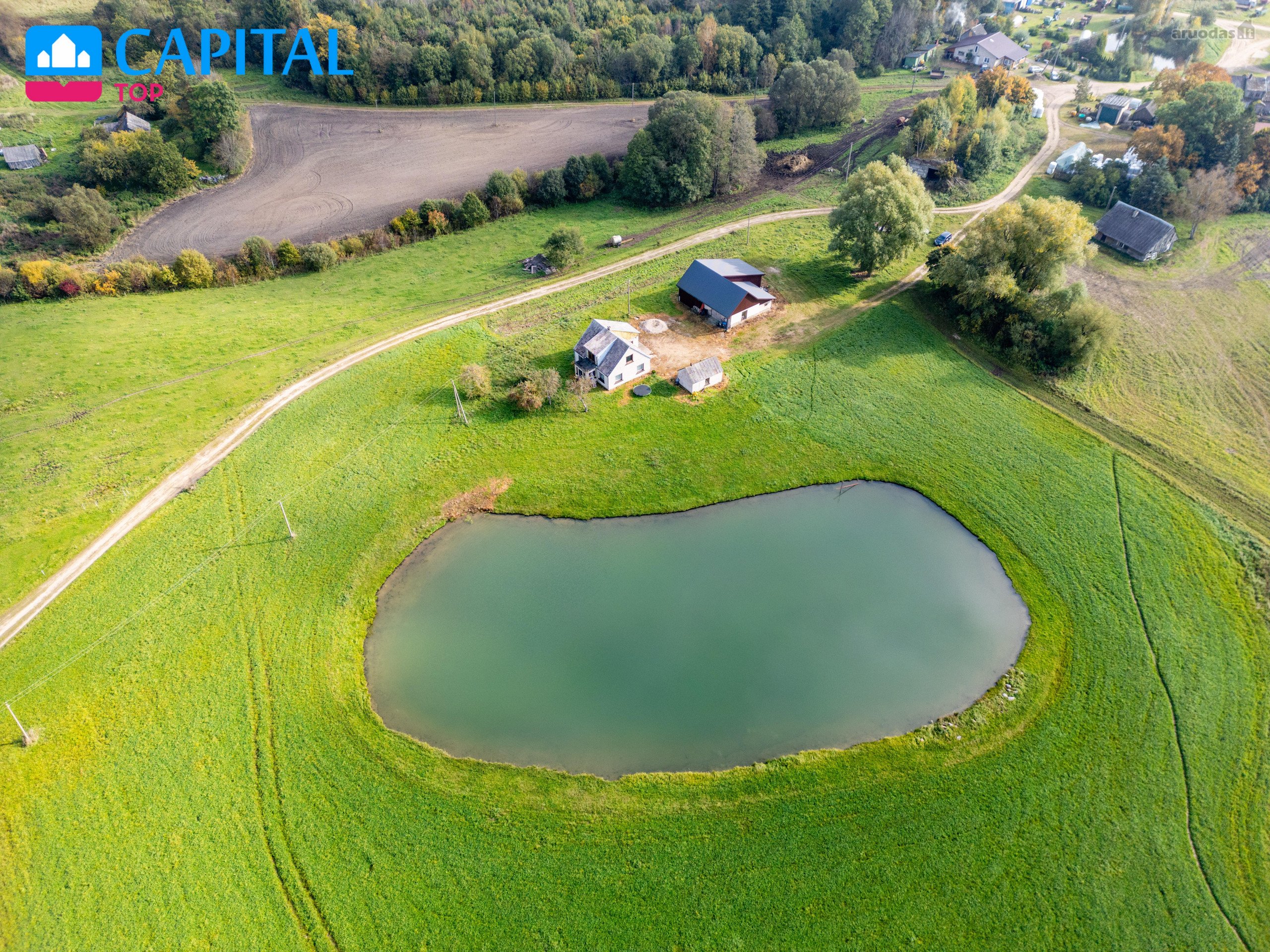 Parduodama prižiūrėta sodyba 3,5 ha sklype