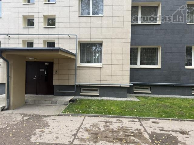 Parduodamas renovuotinas, tvarkingas 49,61 kv