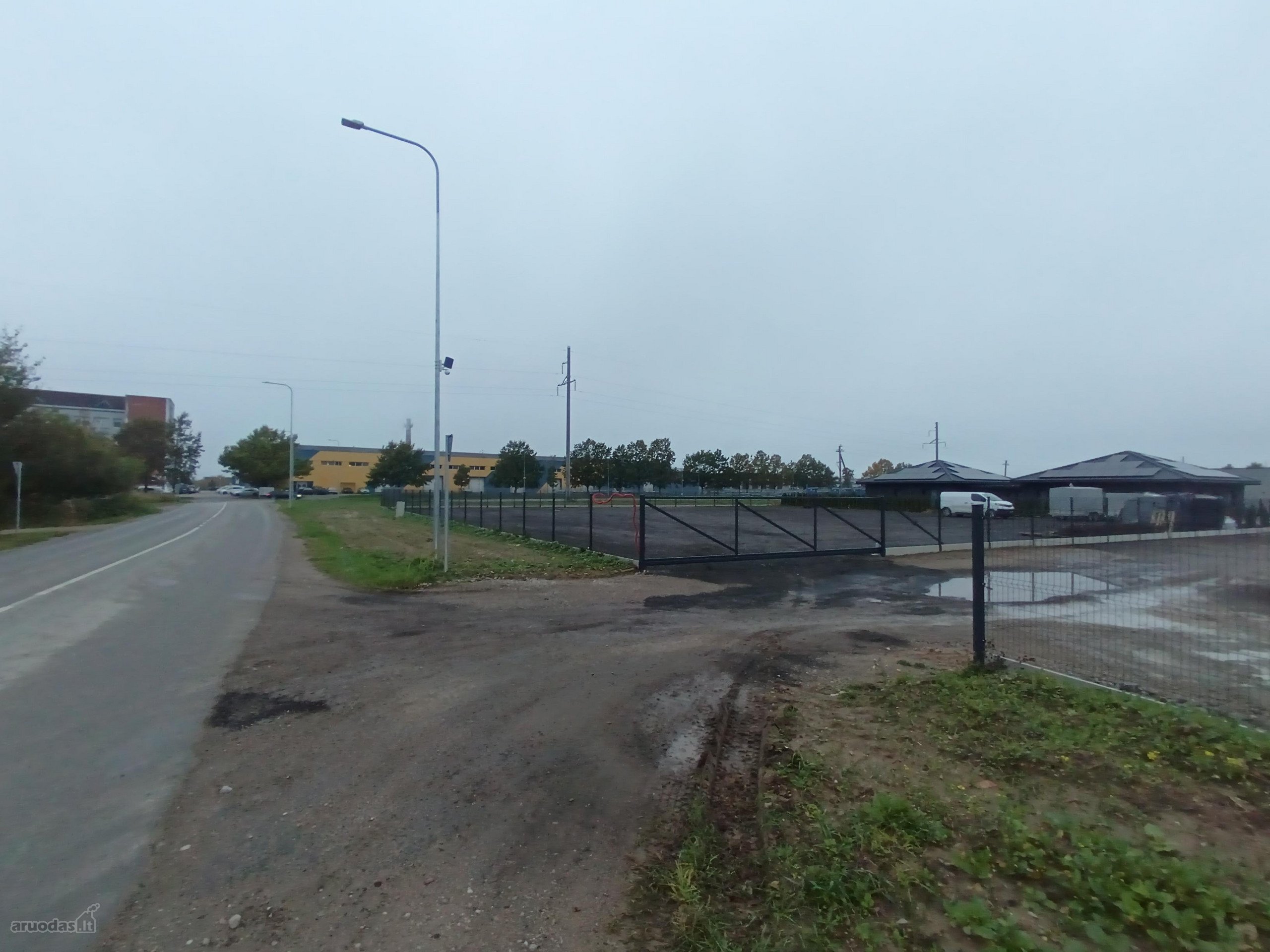 Ilgalaikė aikštelės nuoma šalia vasario 16