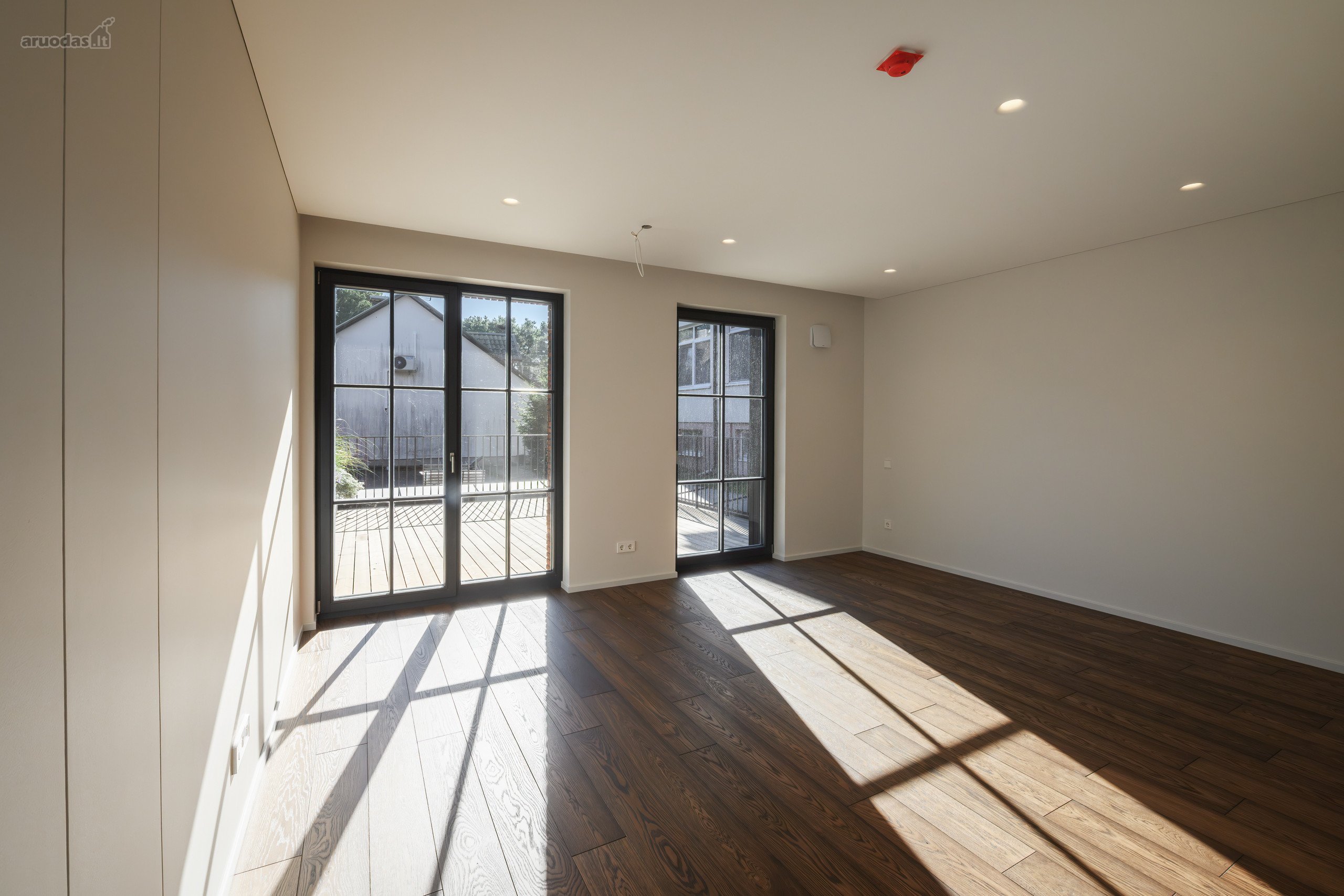 - Nauji Apartamentai Nidos Centre -