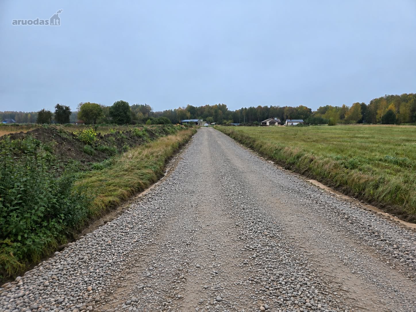 Parduodami 9-11 arų žemės sklypai Mažeikių r.