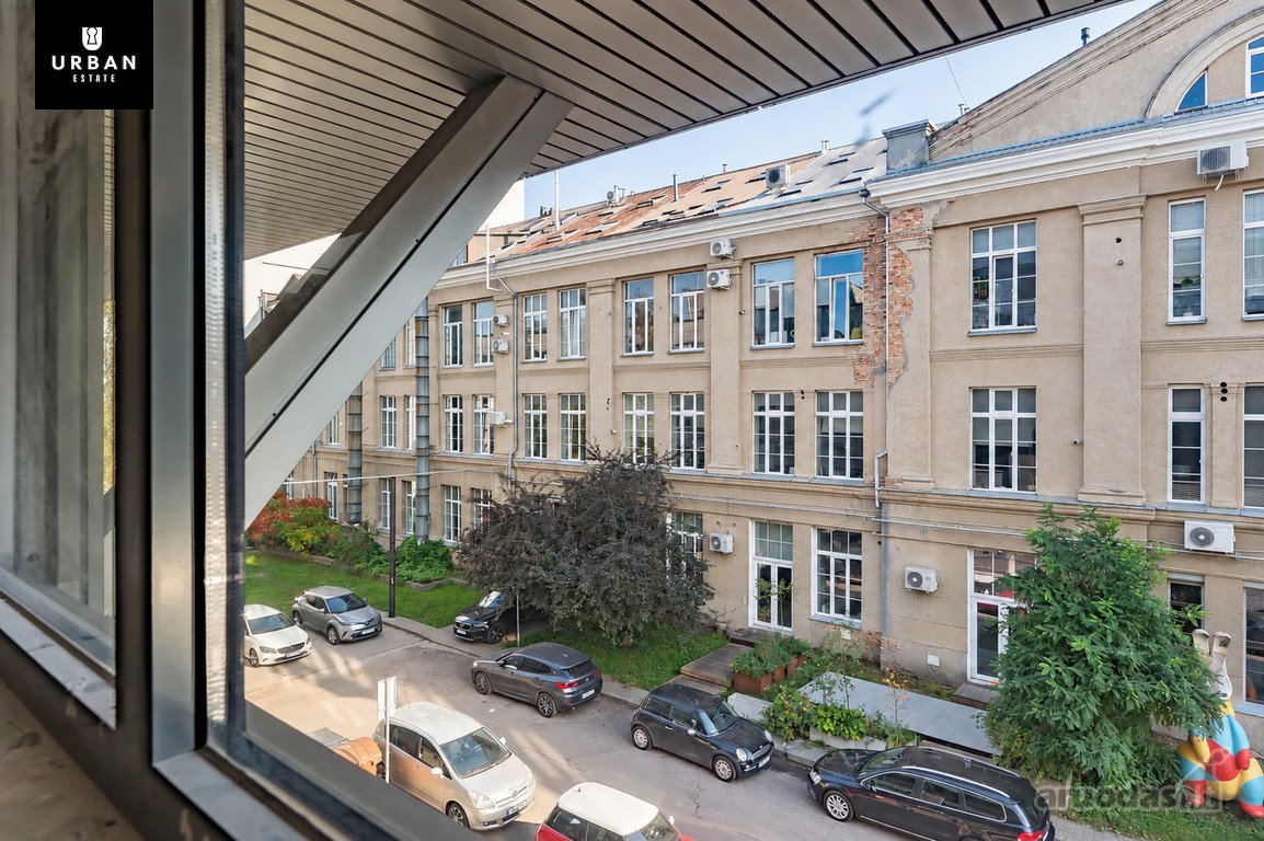 Parduodamos Studijos Naujame Projekte