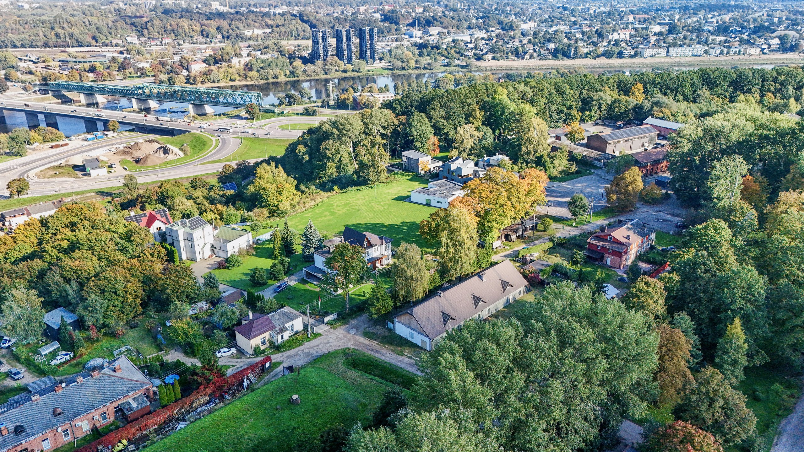 Investicinis Objektas Fredoje  712 M²
