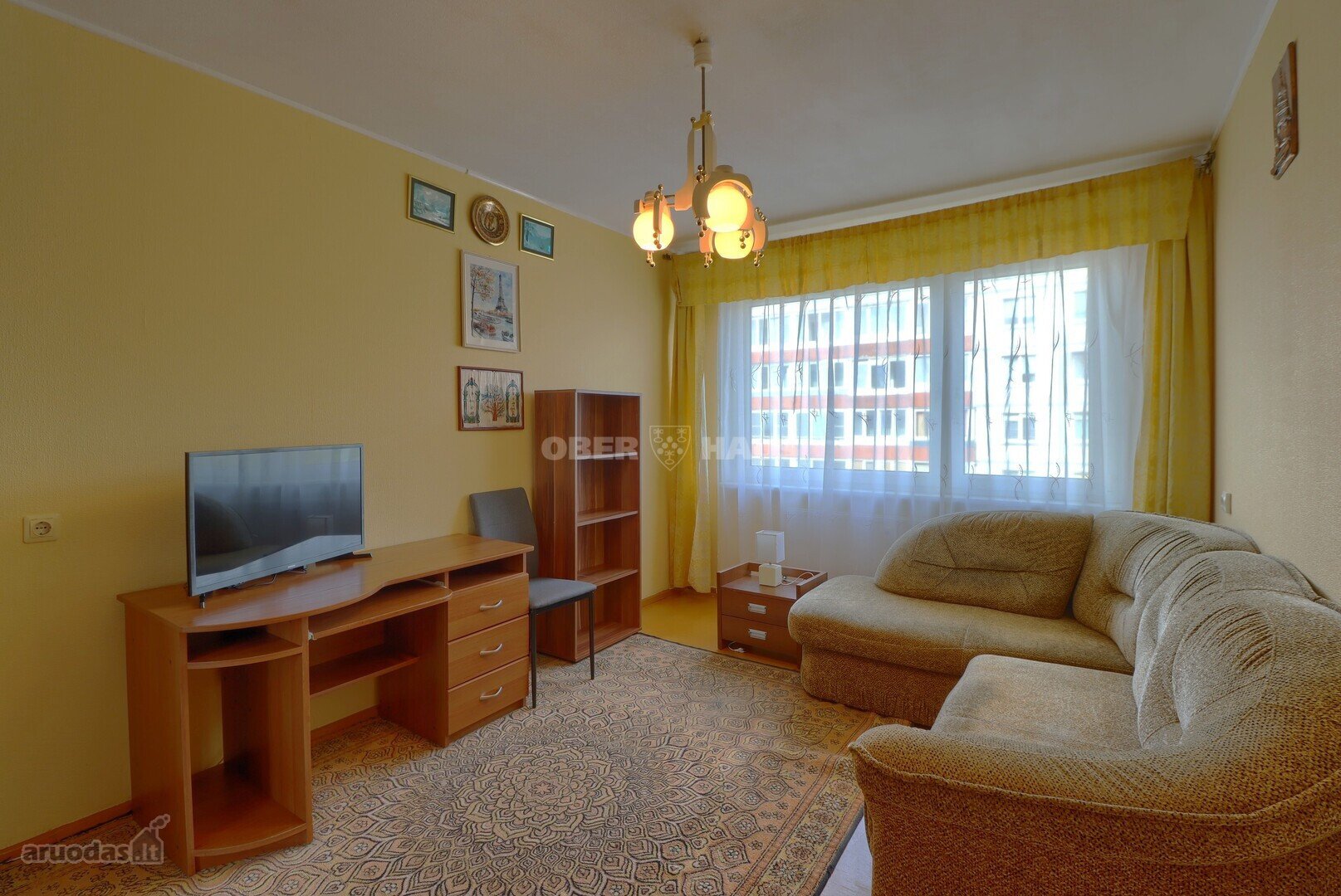 Parduodamas dviejų kambarių butas su labai