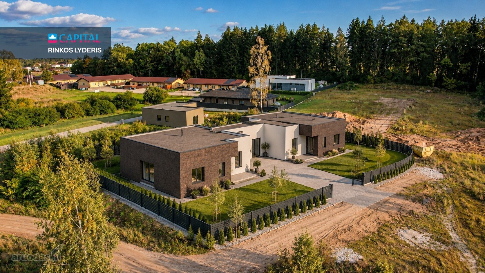 Parduodamas Statomas Vieno Aukšto Erdvus Ir