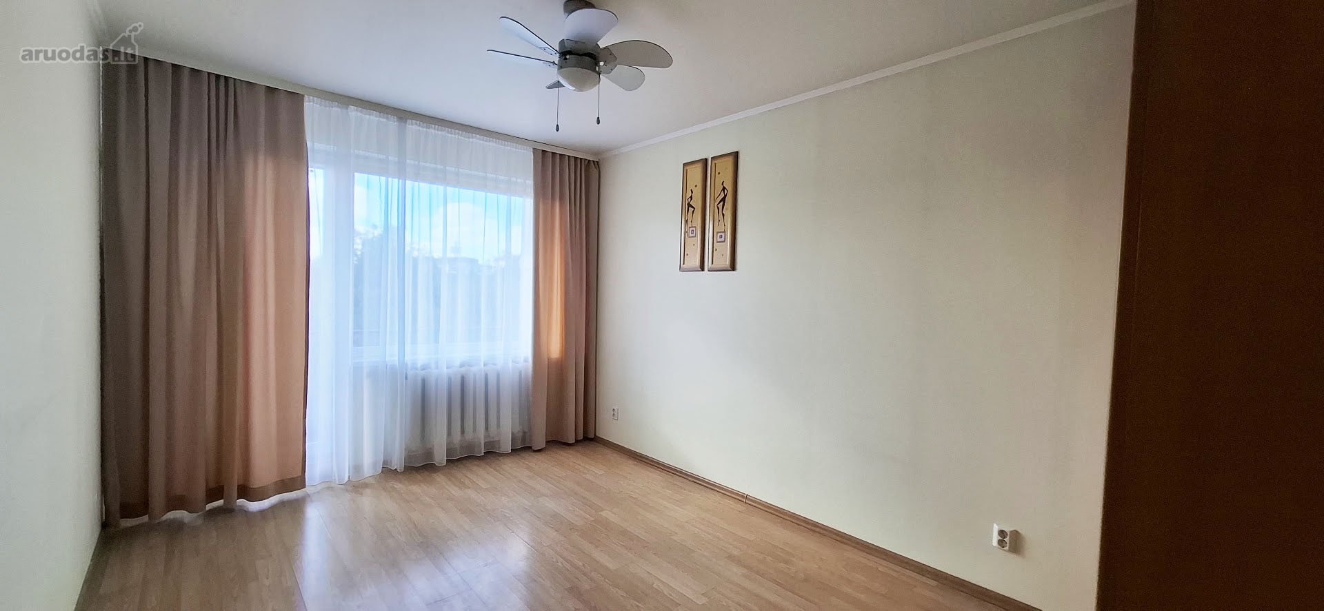 Trys Balkonai, Sandėliukas, Rūsys