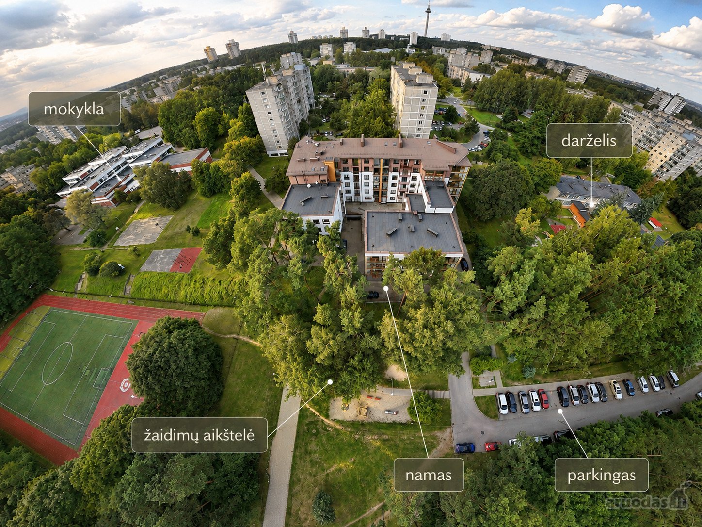 Nuomojamas tvarkingas 3 kambarių butas