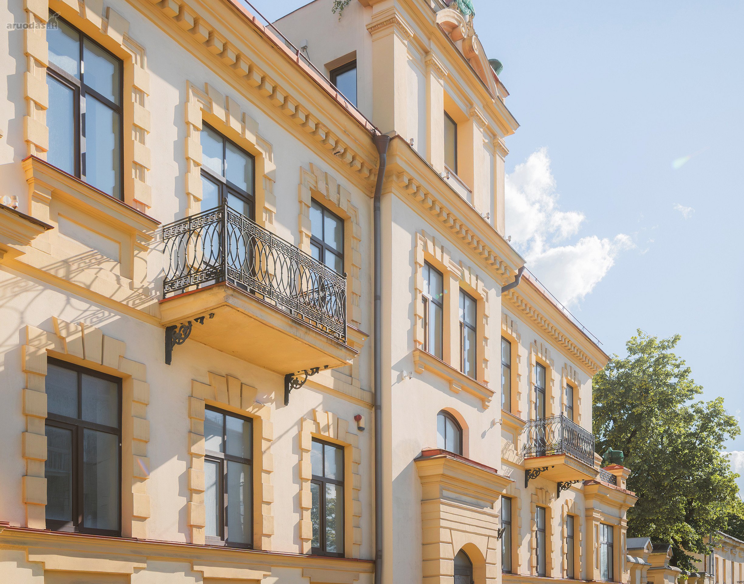 Apartamentai Oficina projekto istoriniame