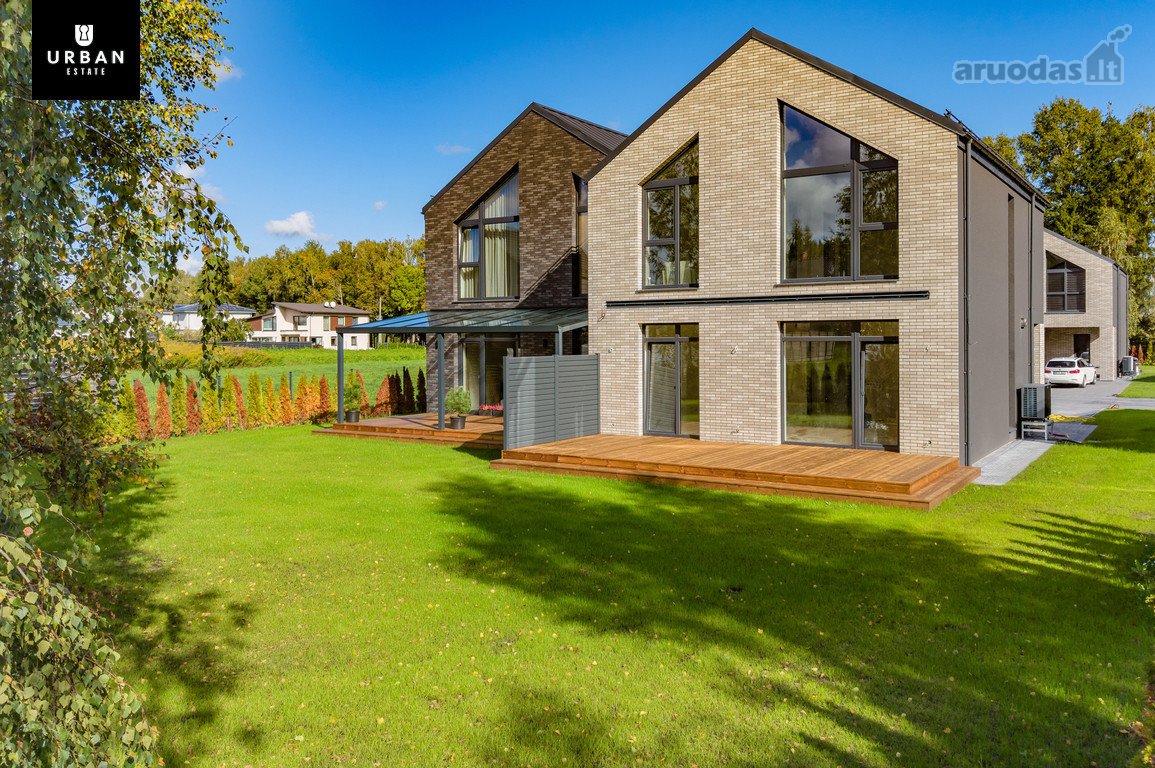Modernios Architektūros Namas Ramiame
