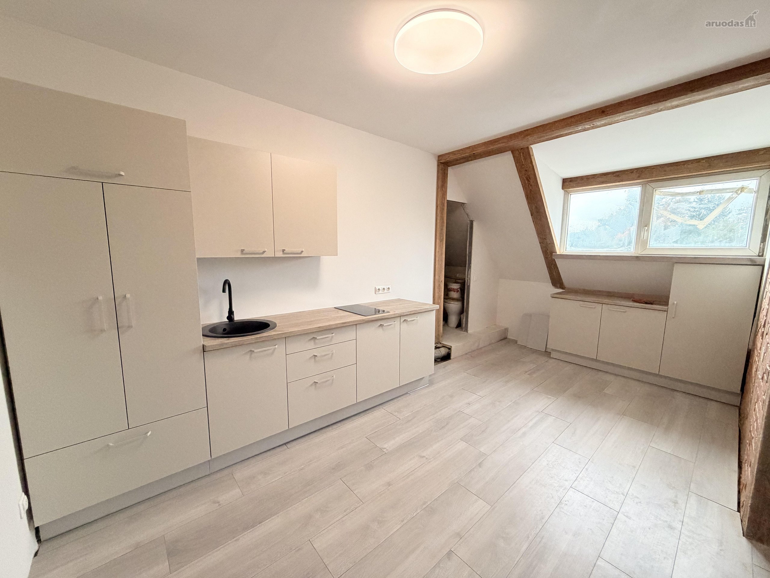 - Butas Kalotėje – 67 000 €  Kapitališkai