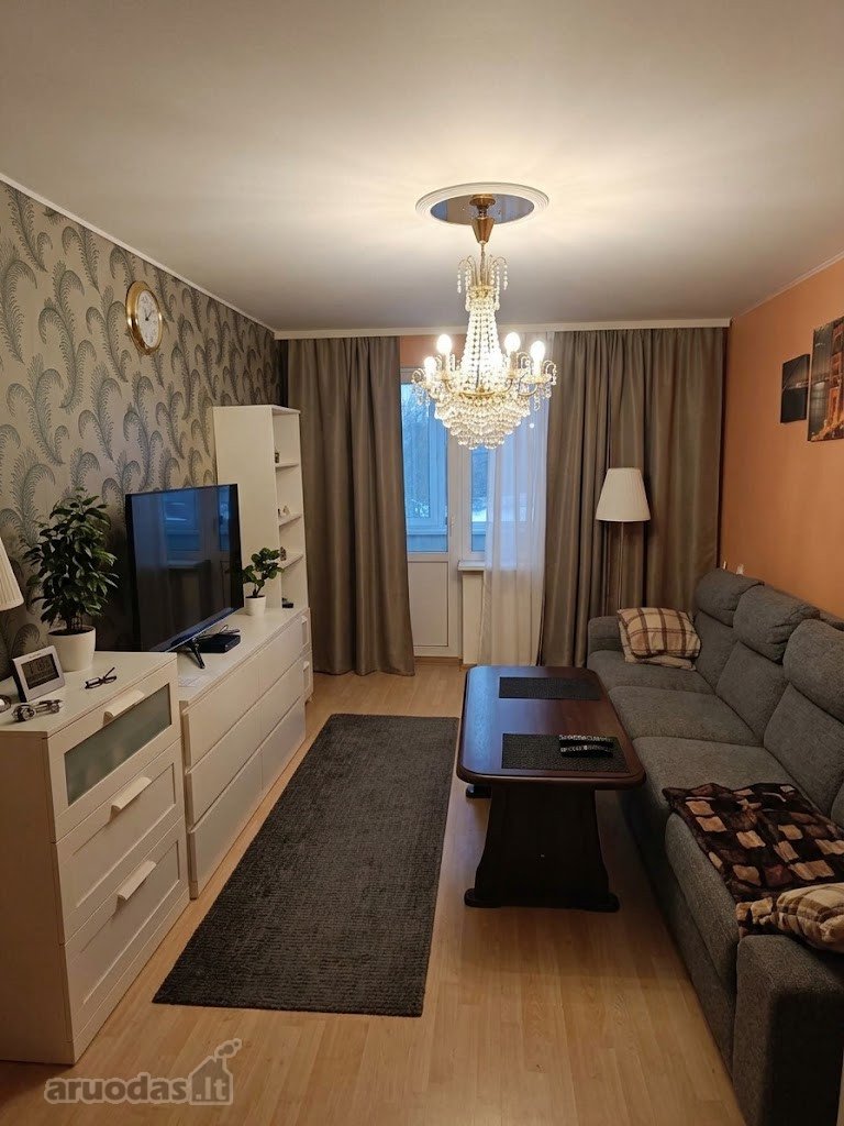 Parduodamas 3 Atskirų Kambarių Butas