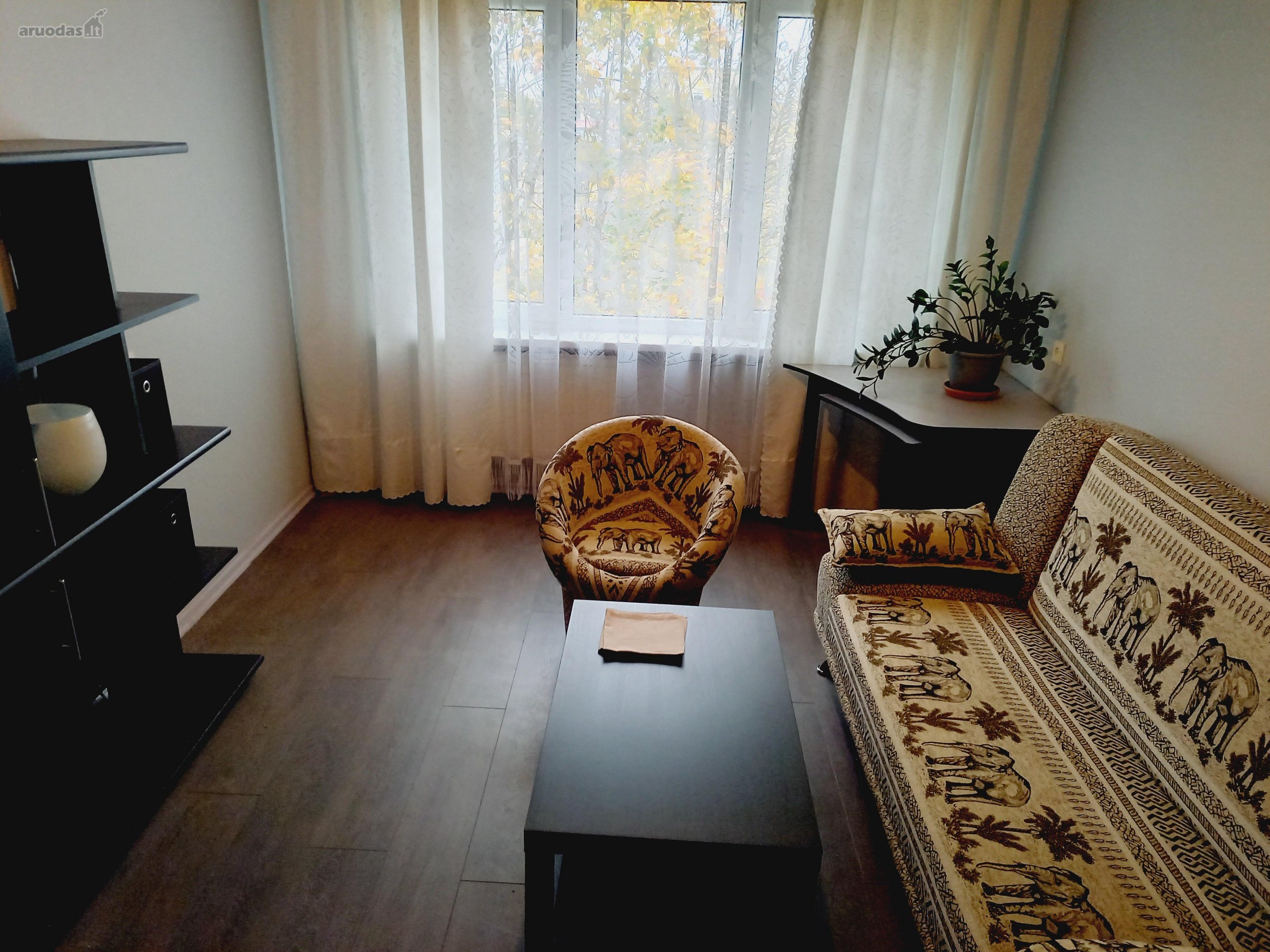 Išnuomojamas 3-jų kambarių butas, Žvaigždžių