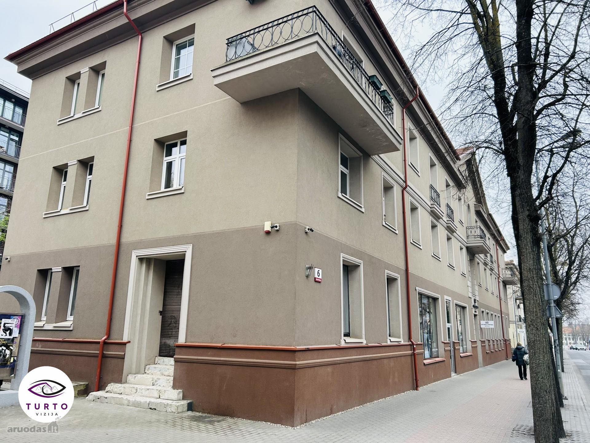 Puikus Butas Senamiesčio Centre. Parduodamas